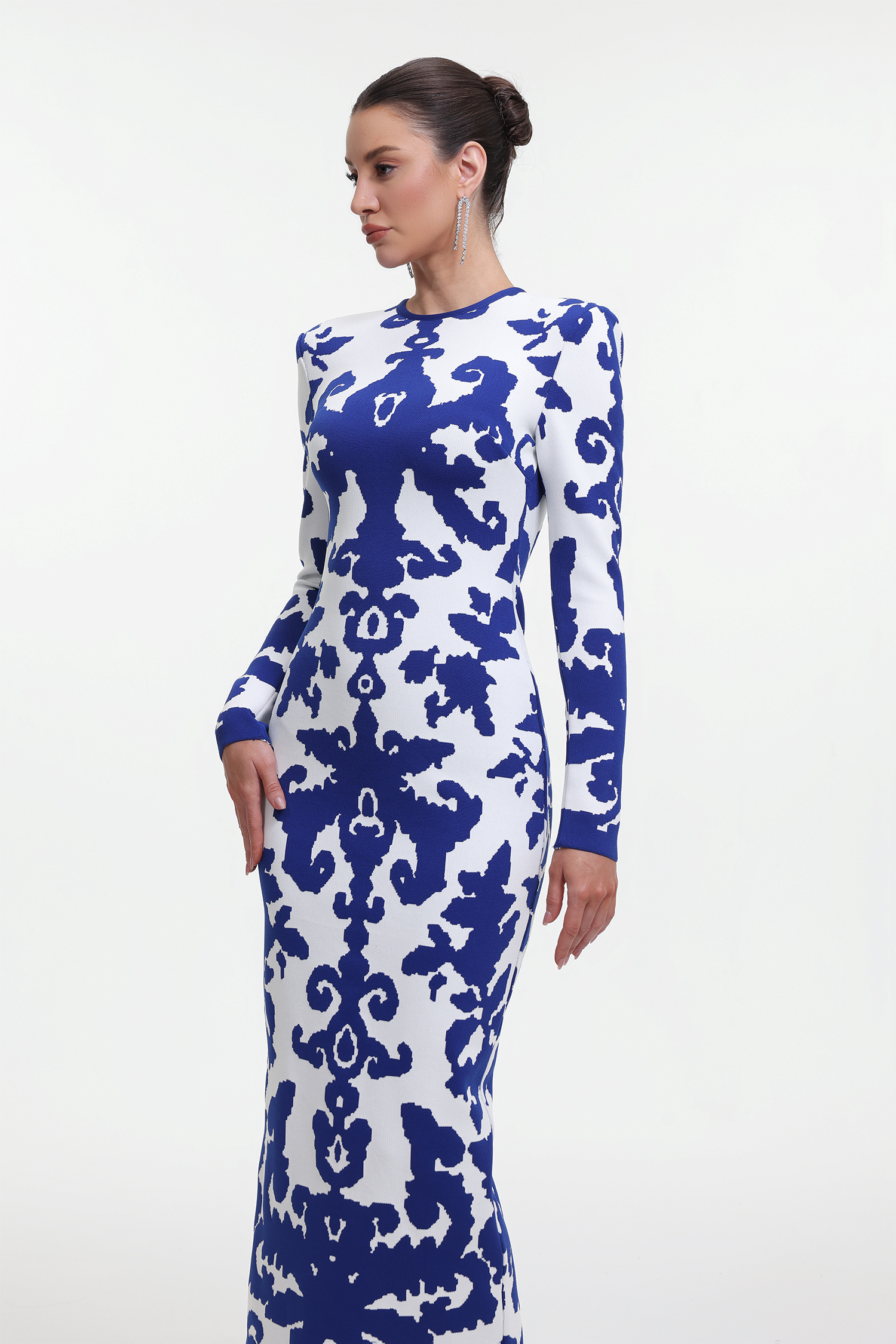 Round Neck Long Sleeve Jacquard Bandage Maxi Dress