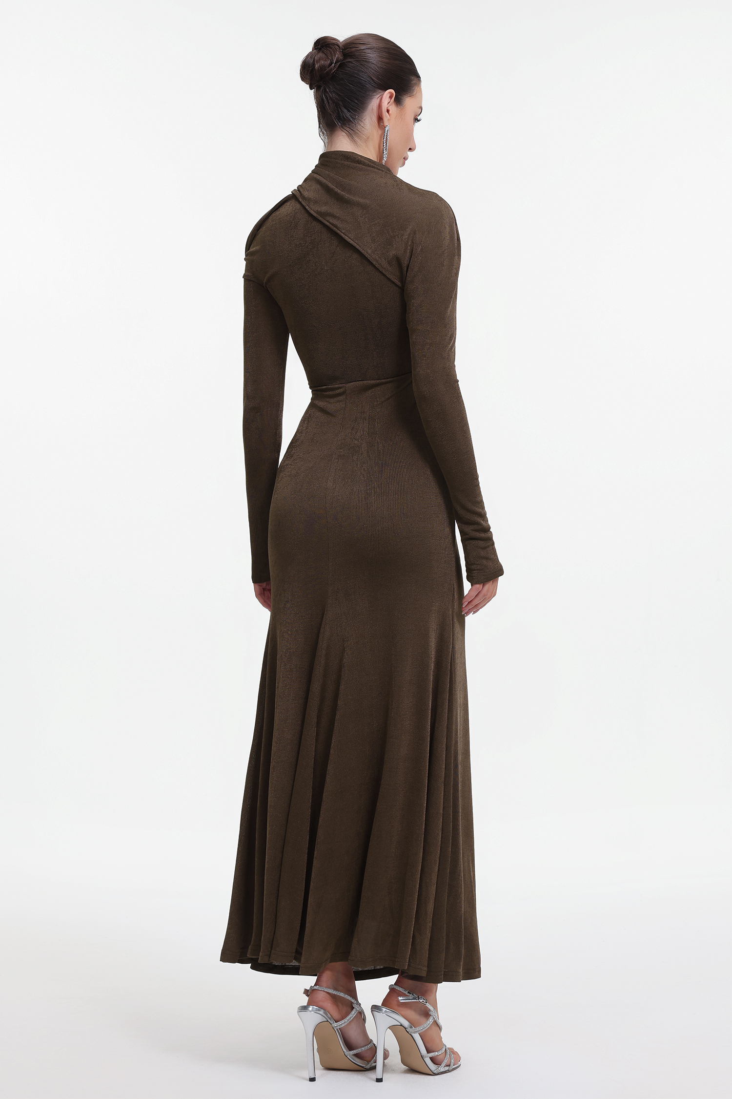 Vilina Elegant Contour Long Sleeve Asymmetrical Ruched Knit Brown Maxi Dress
