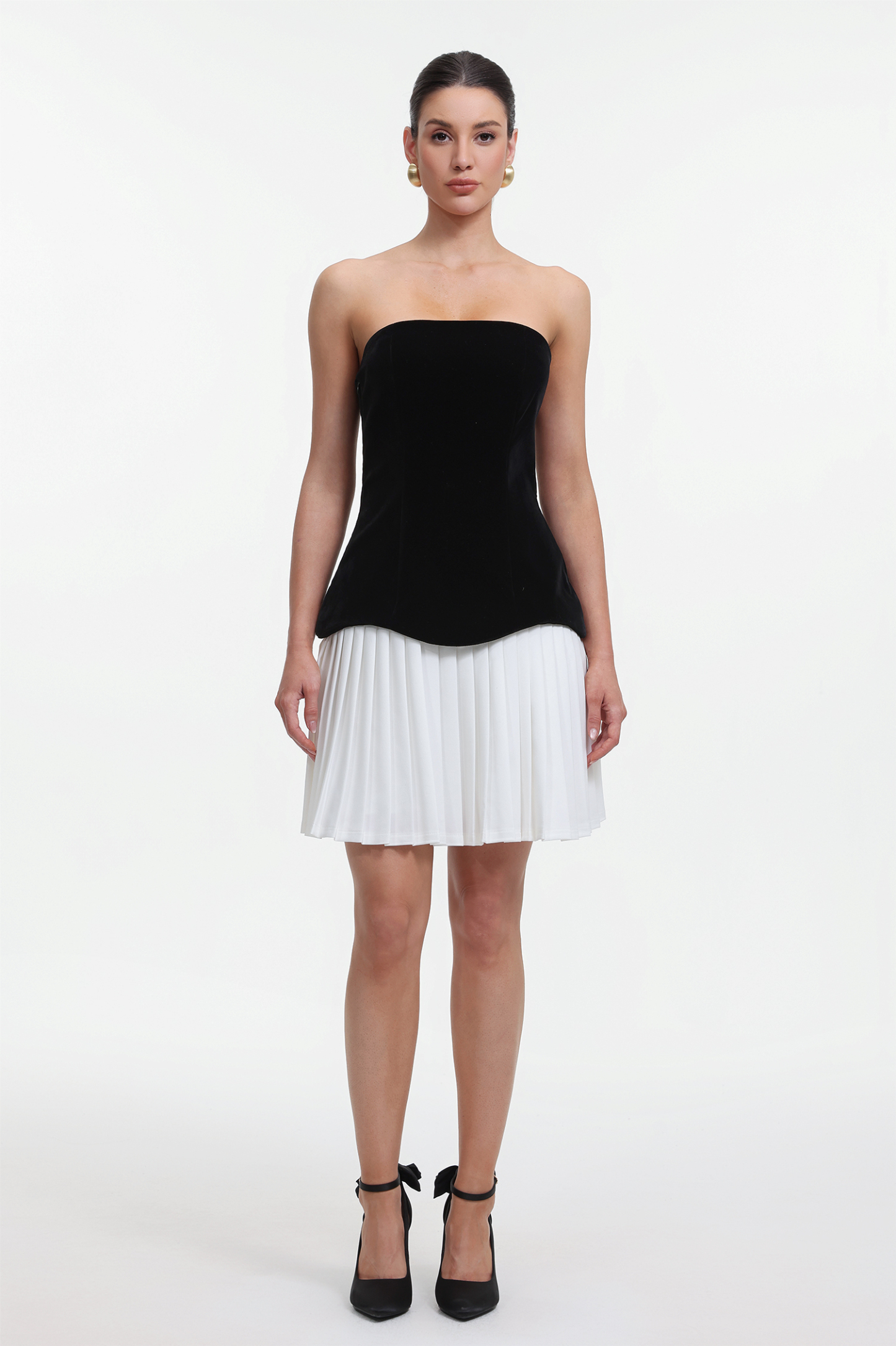 Ursula Chic Tailored Strapless Contrast Pleated Mini Dress