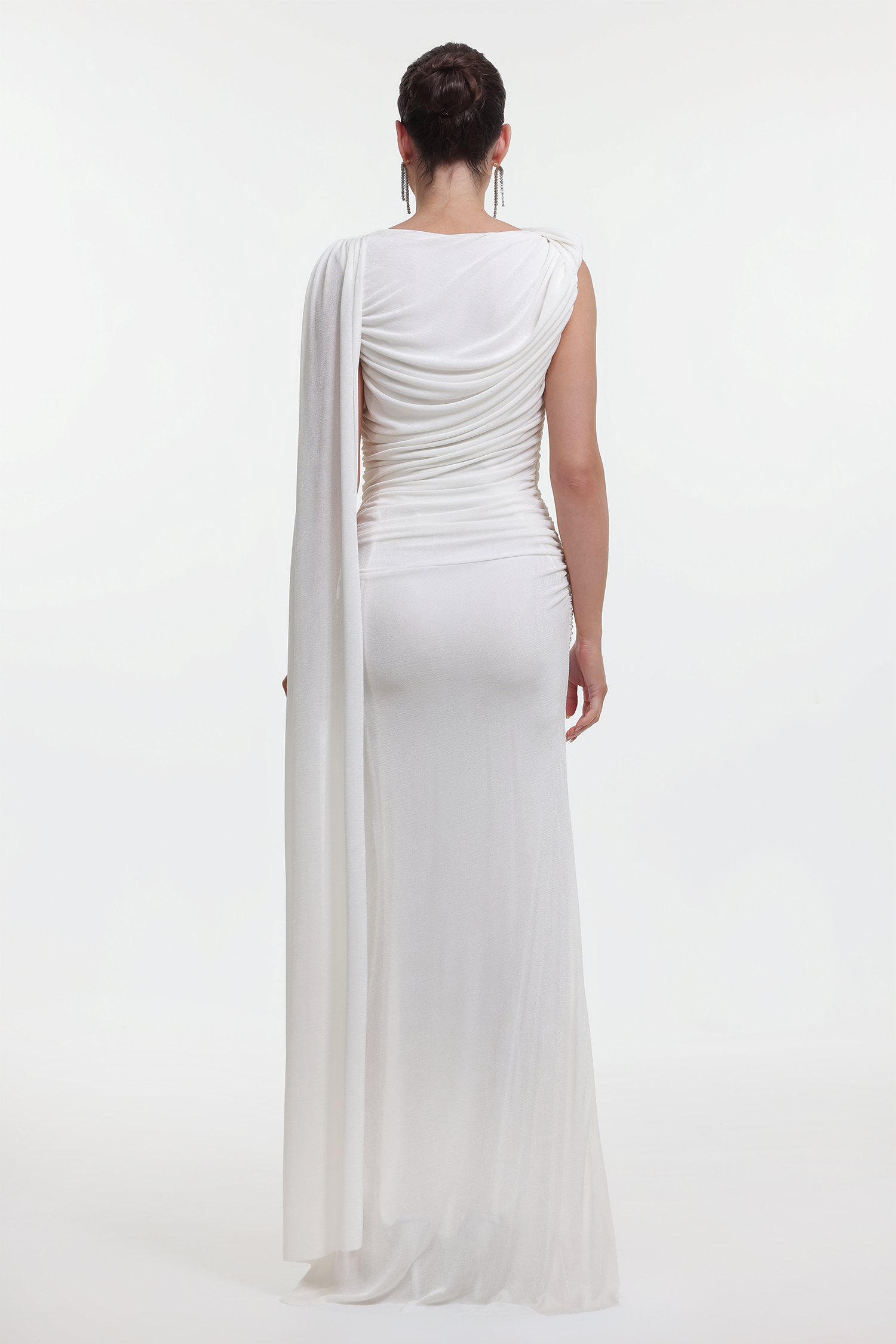 Yahir Elegant Contour Sleeveless Ruched Knit White Maxi Dress