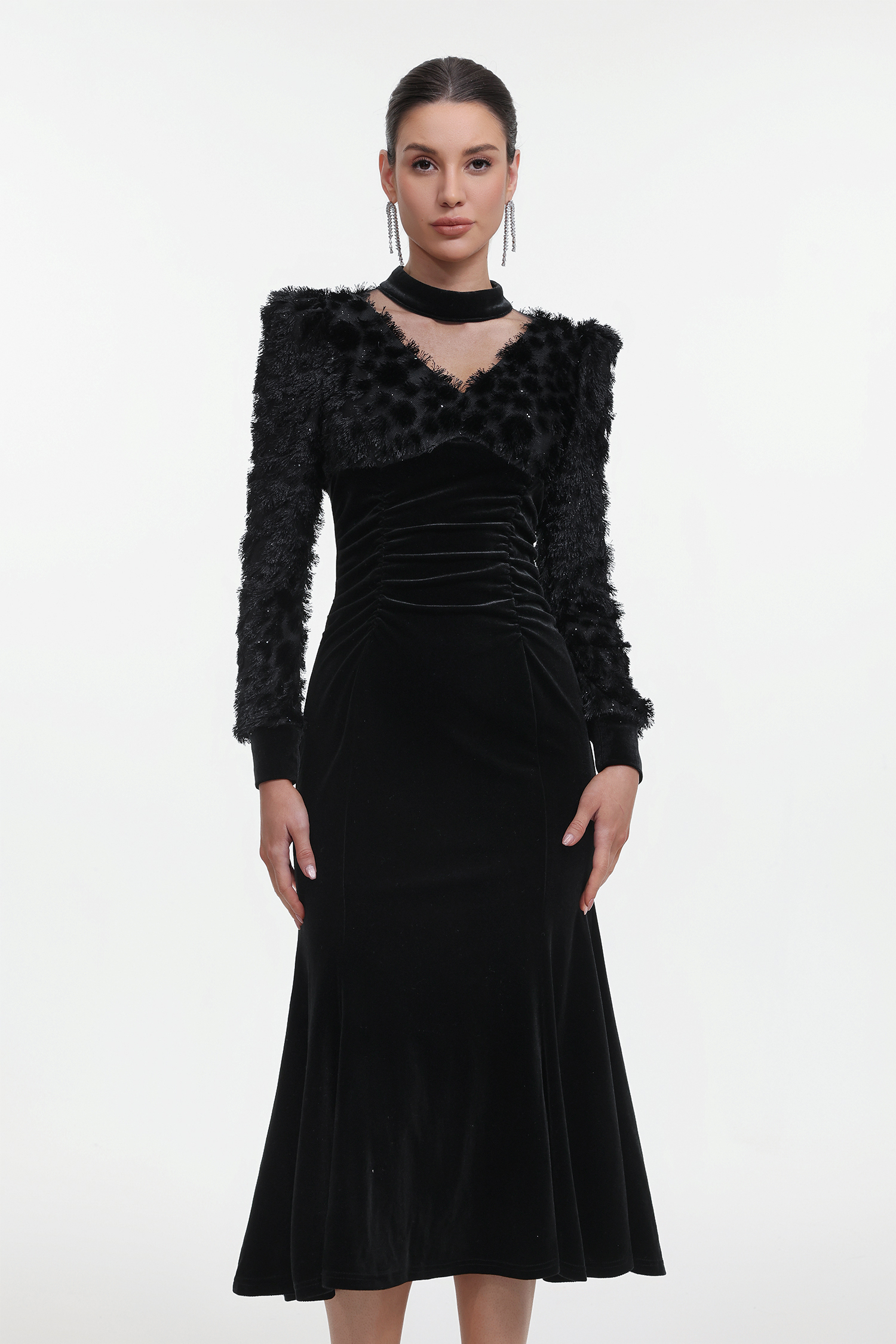 Jayden Chic Contour Long Sleeve V Neck Velvet Maxi Dress