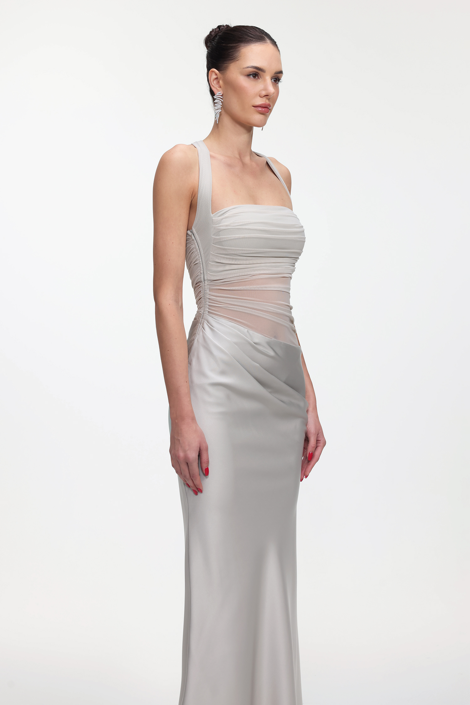 Lala Elegant Cinched Waist Sleeveless Pleated Maxi Dress