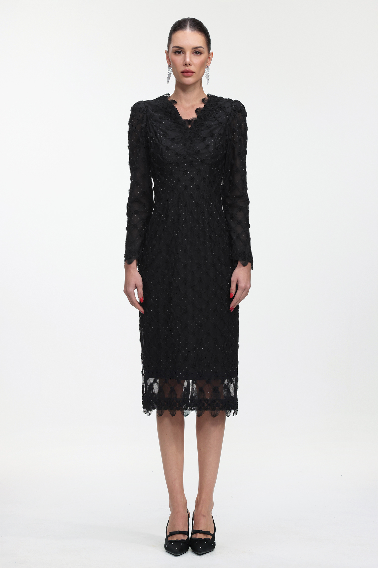 Yetta Elegant Contour V Neck Long Sleeve Lace Maxi Dress