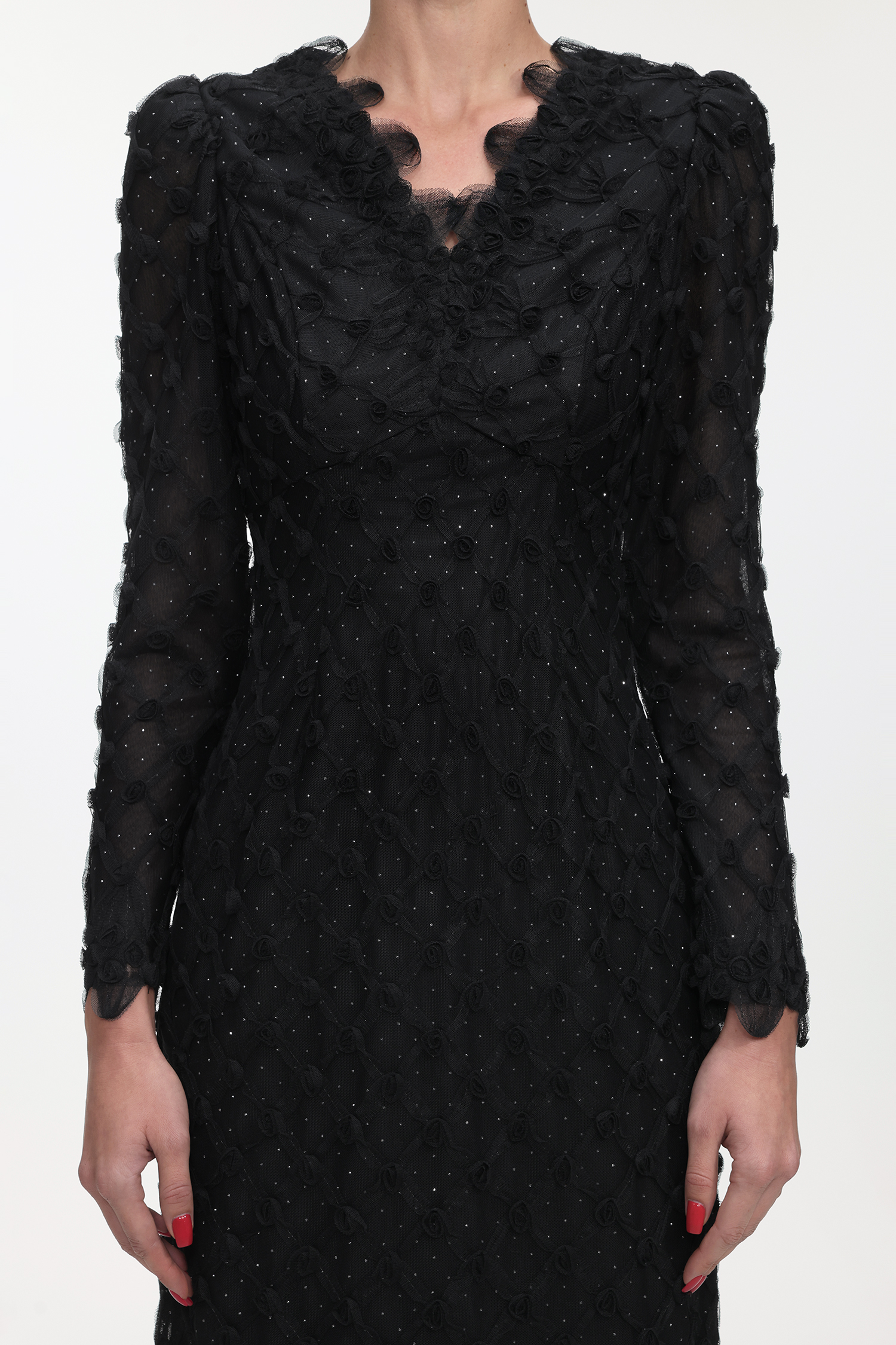 Yetta Elegant Contour V Neck Long Sleeve Lace Maxi Dress