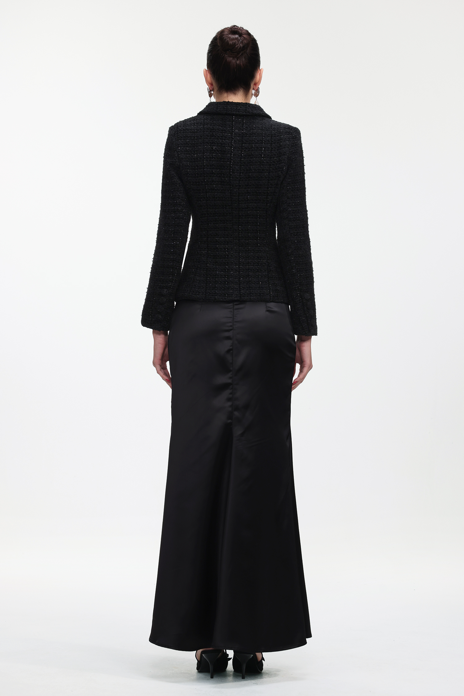 Vali Classic Tailored Long Sleeve Tweed Jacket and Skirt Set