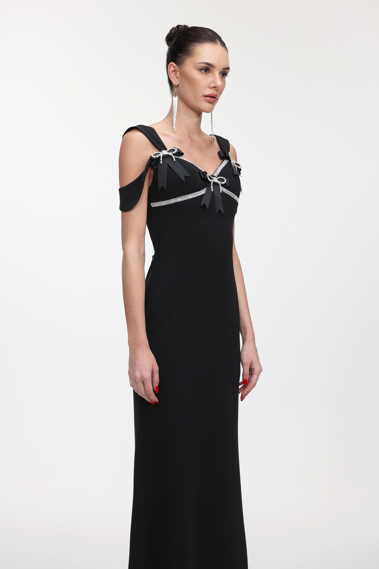 Faran Romantic Tailored Sleeveless Bow Rhinestone Maxi Dress