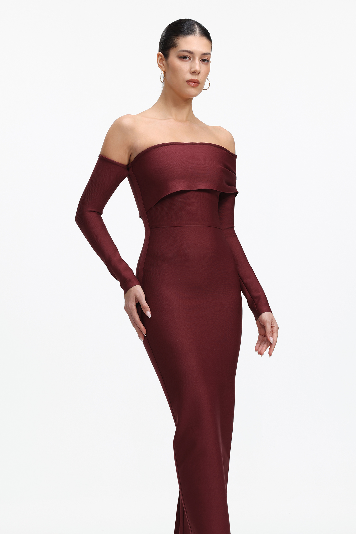 Renaa Elegant Contour Off Shoulder Long Sleeve Bandage Maxi Dress