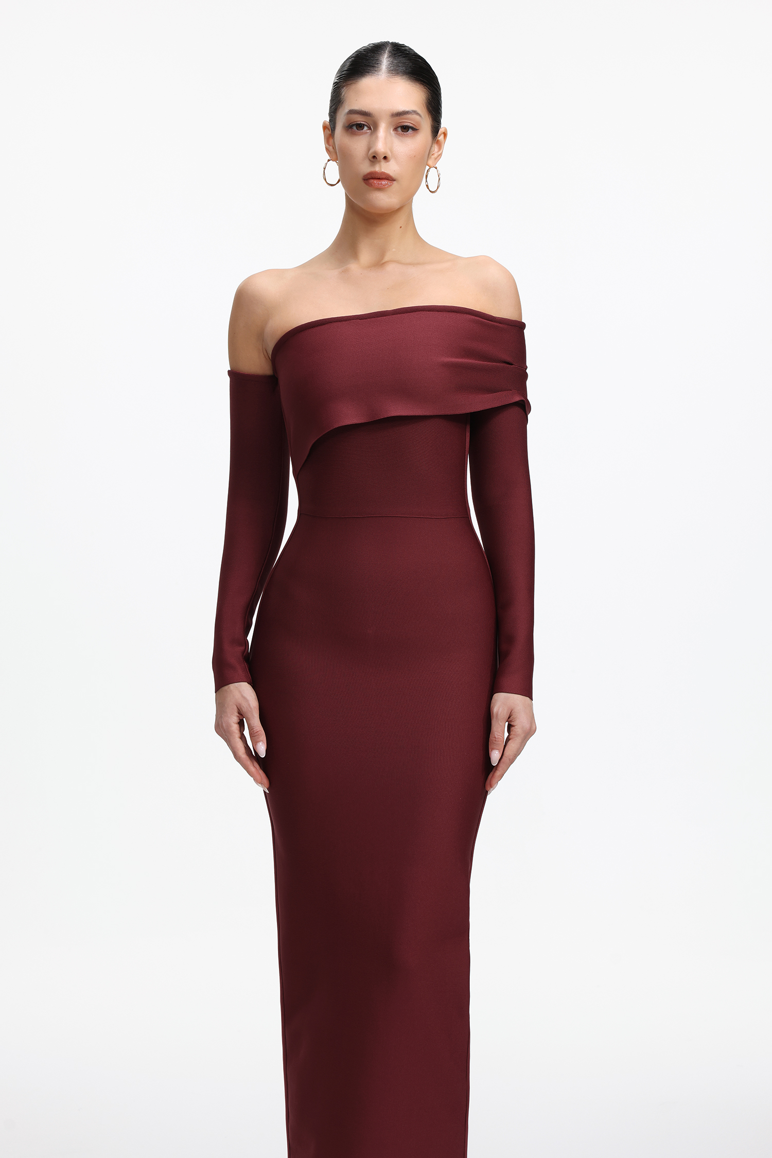 Renaa Elegant Contour Off Shoulder Long Sleeve Bandage Maxi Dress