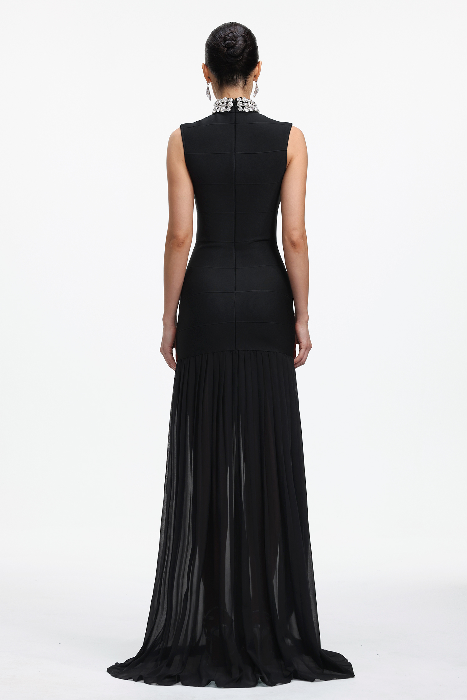 Kasuni Elegant Contour Sleeveless Rhinestone Bandage Maxi Dress