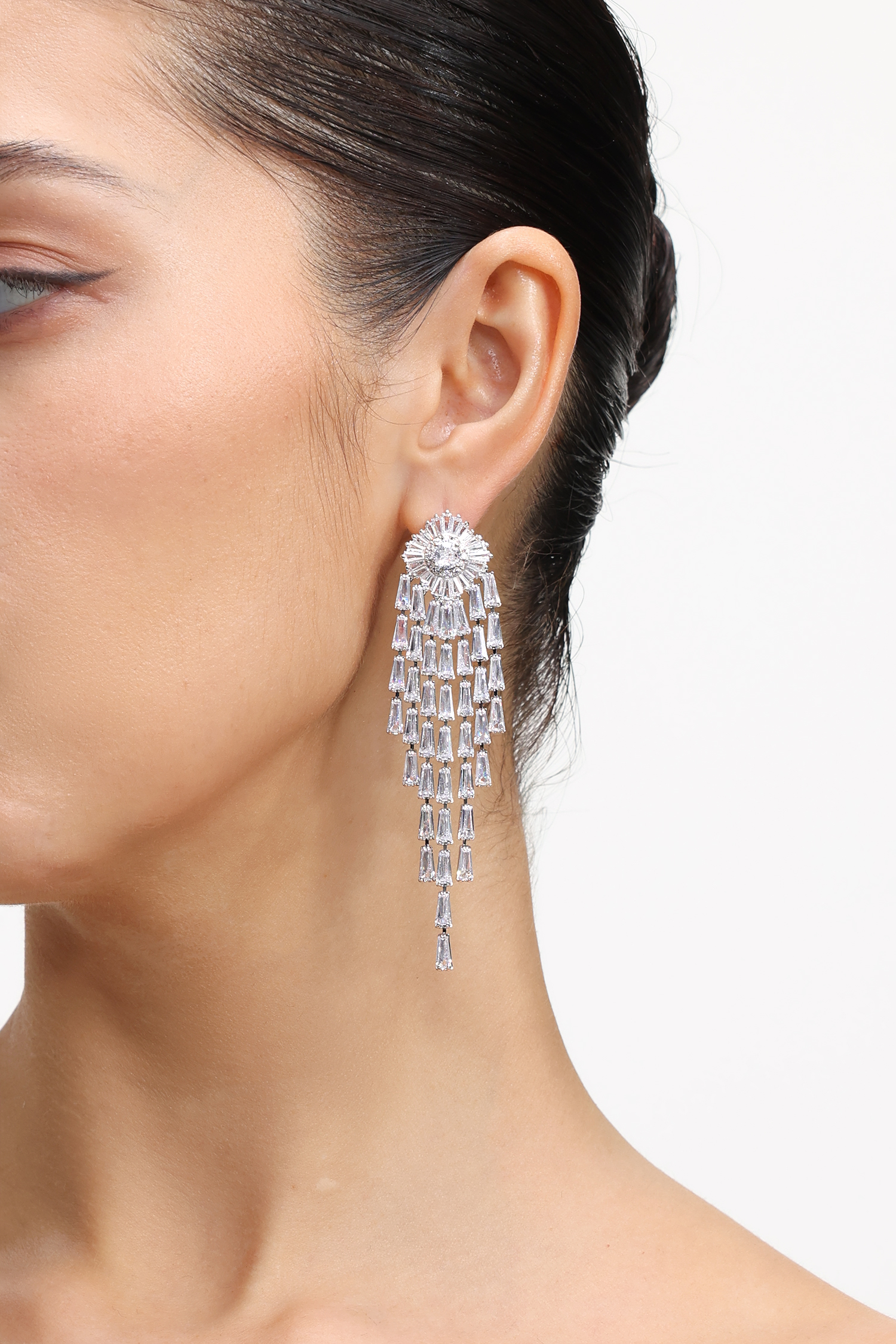 Dora circle Diamond Tassel  Earrings