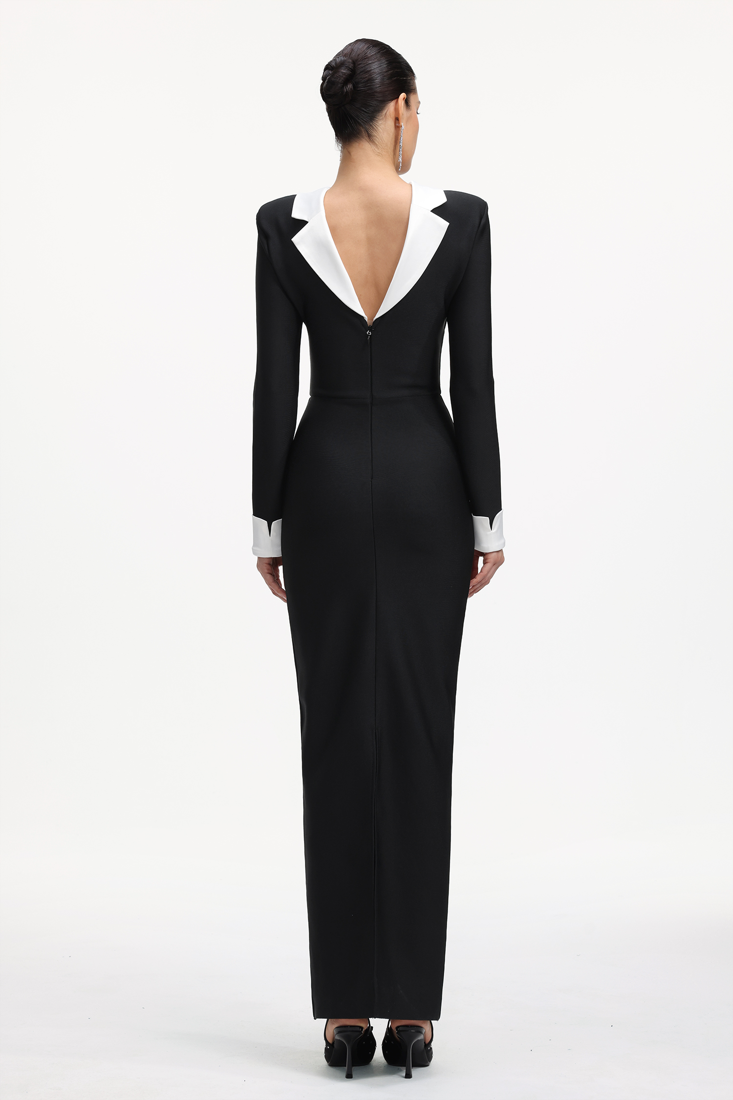 Quinta Elegant Contour Long Sleeve Contrast Bandage Maxi Dress