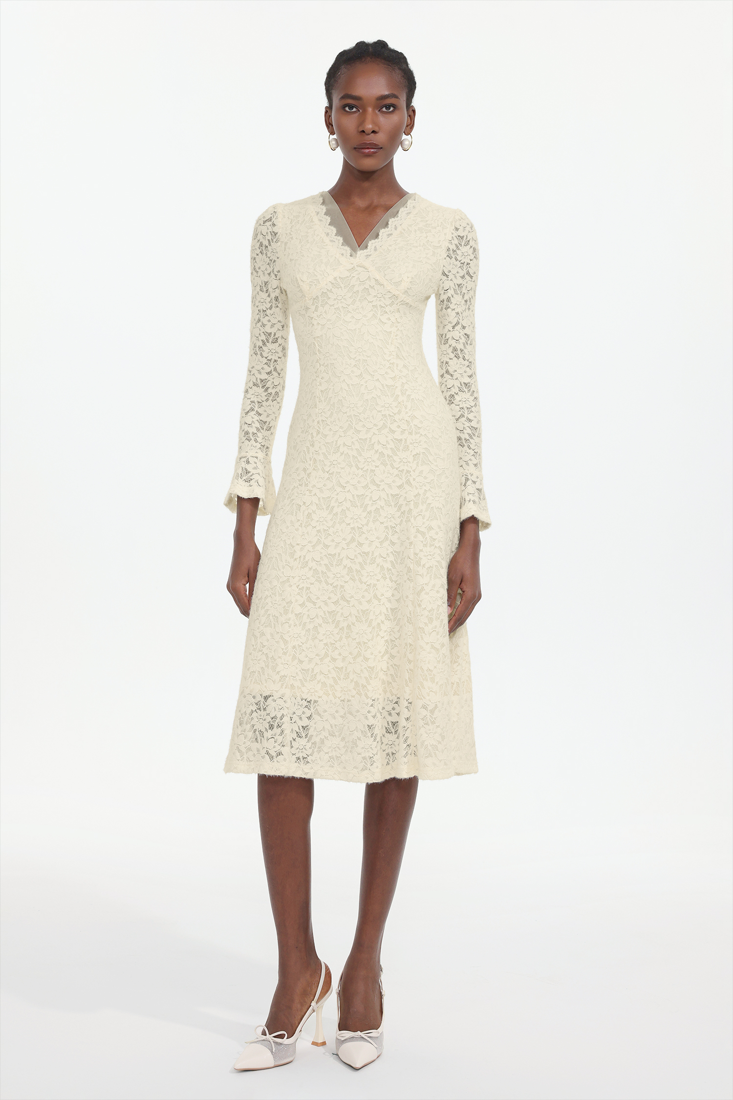 Ganaba Elegant Contour V Neck Long Sleeve Floral Lace Midi Dress