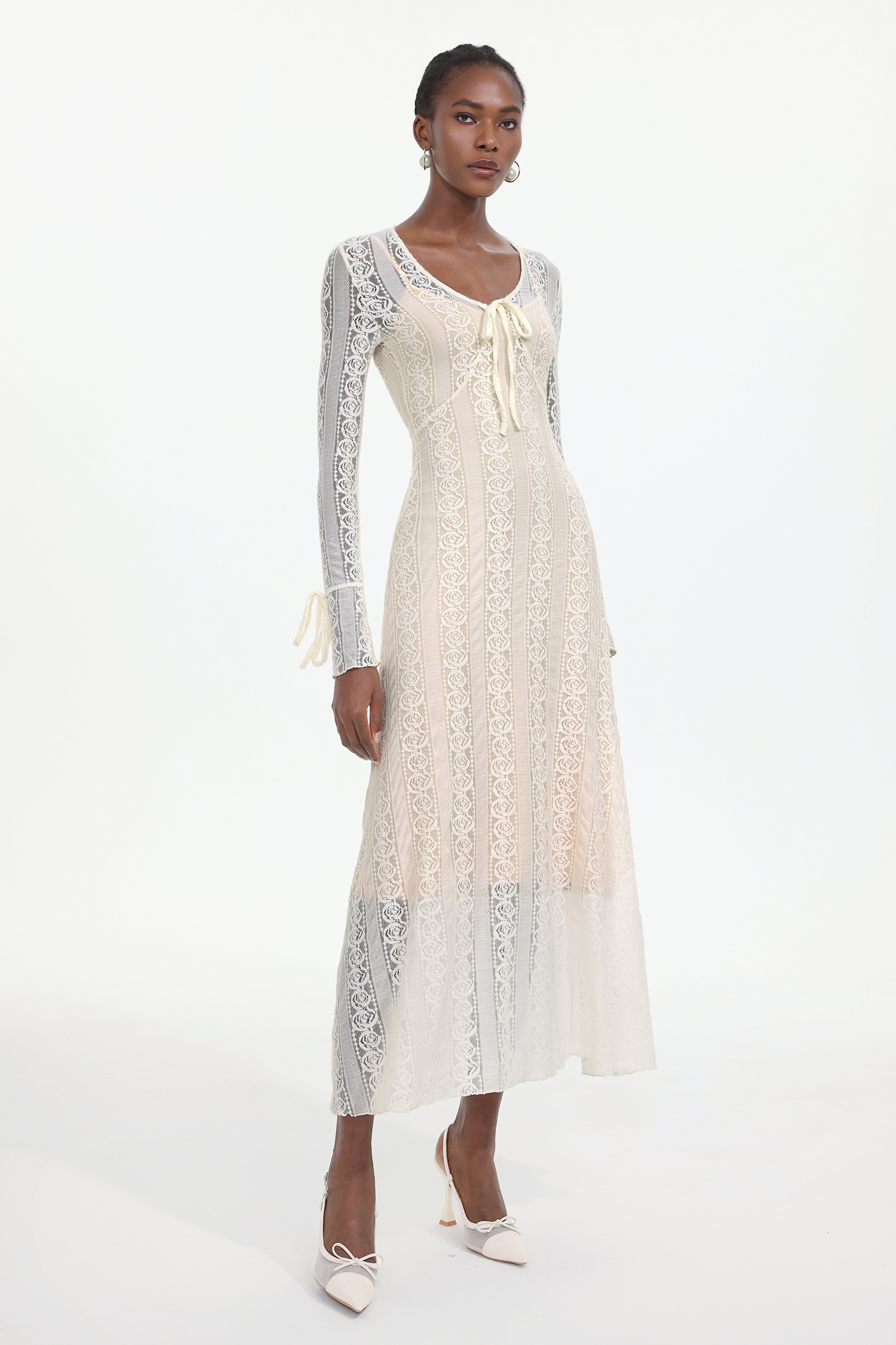Katya Romantic Contour Long Sleeve Bow Lace White Maxi Dress