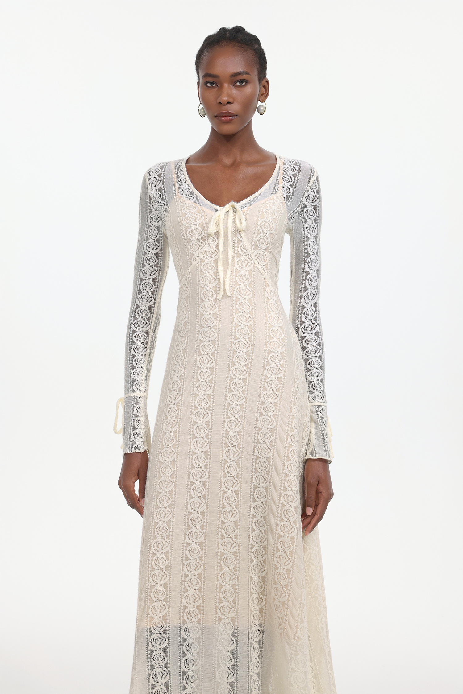 Katya Romantic Contour Long Sleeve Bow Lace White Maxi Dress