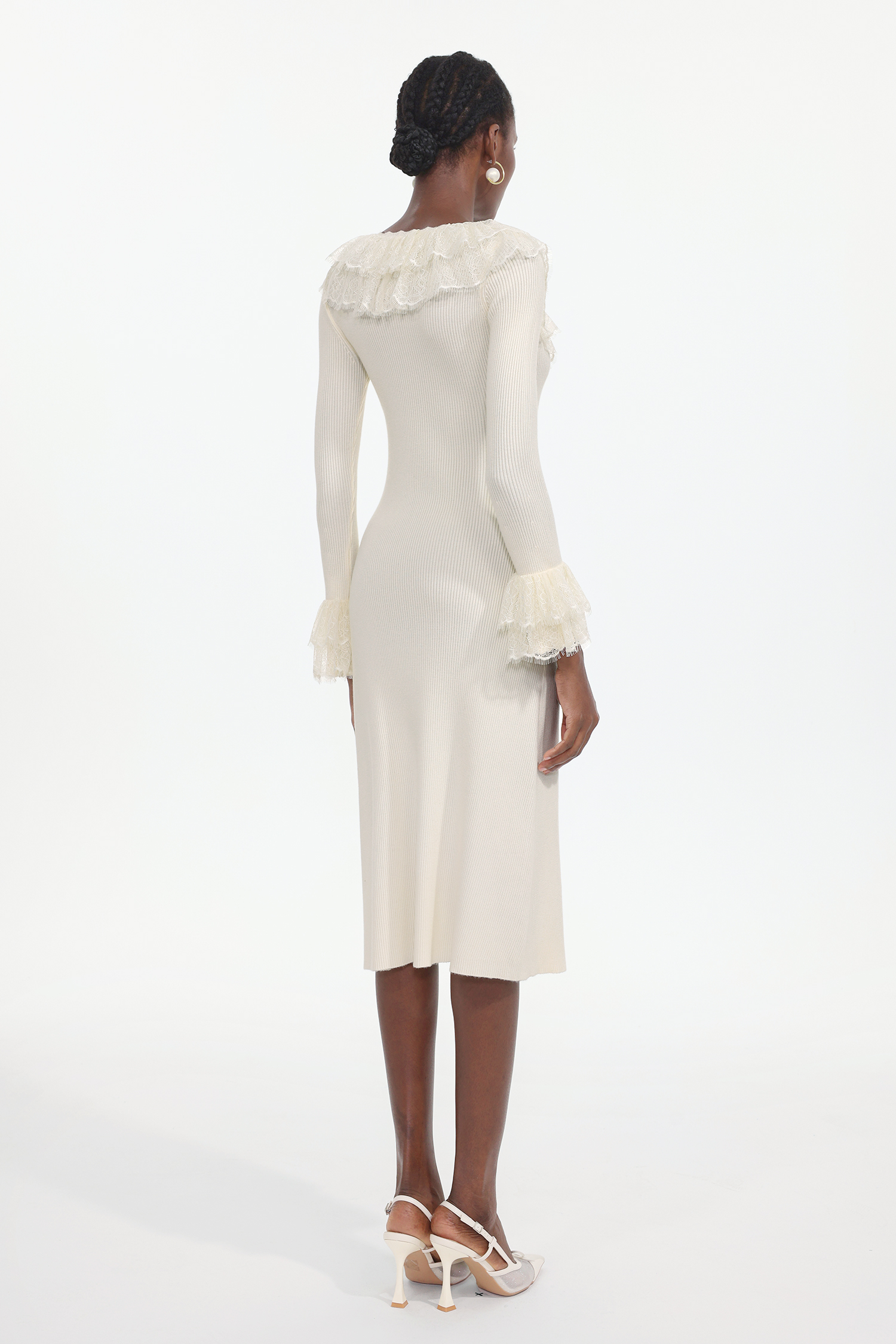 Darja Romantic Flowy Long Sleeve Lace Knit Midi Dress