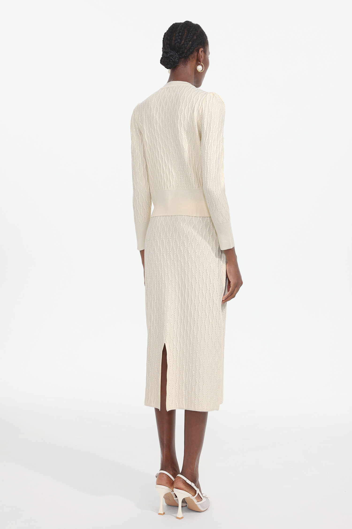 Serafe Romantic Contour Long Sleeve Knit Top And Skirt Two-Piece Set