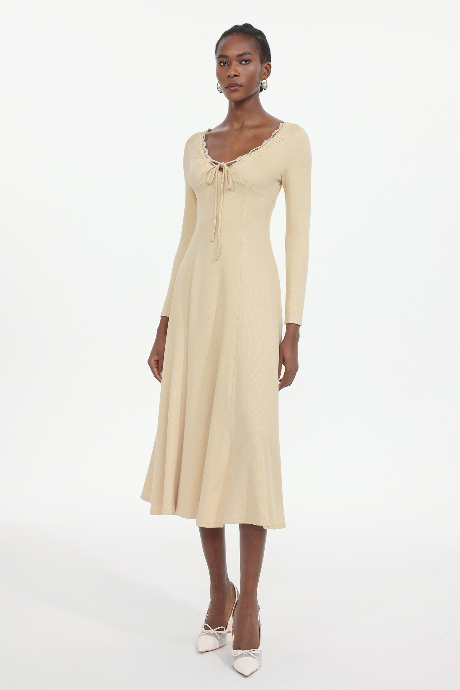 Winola Romantic Flowy Long Sleeve Bow Knit Maxi Dress