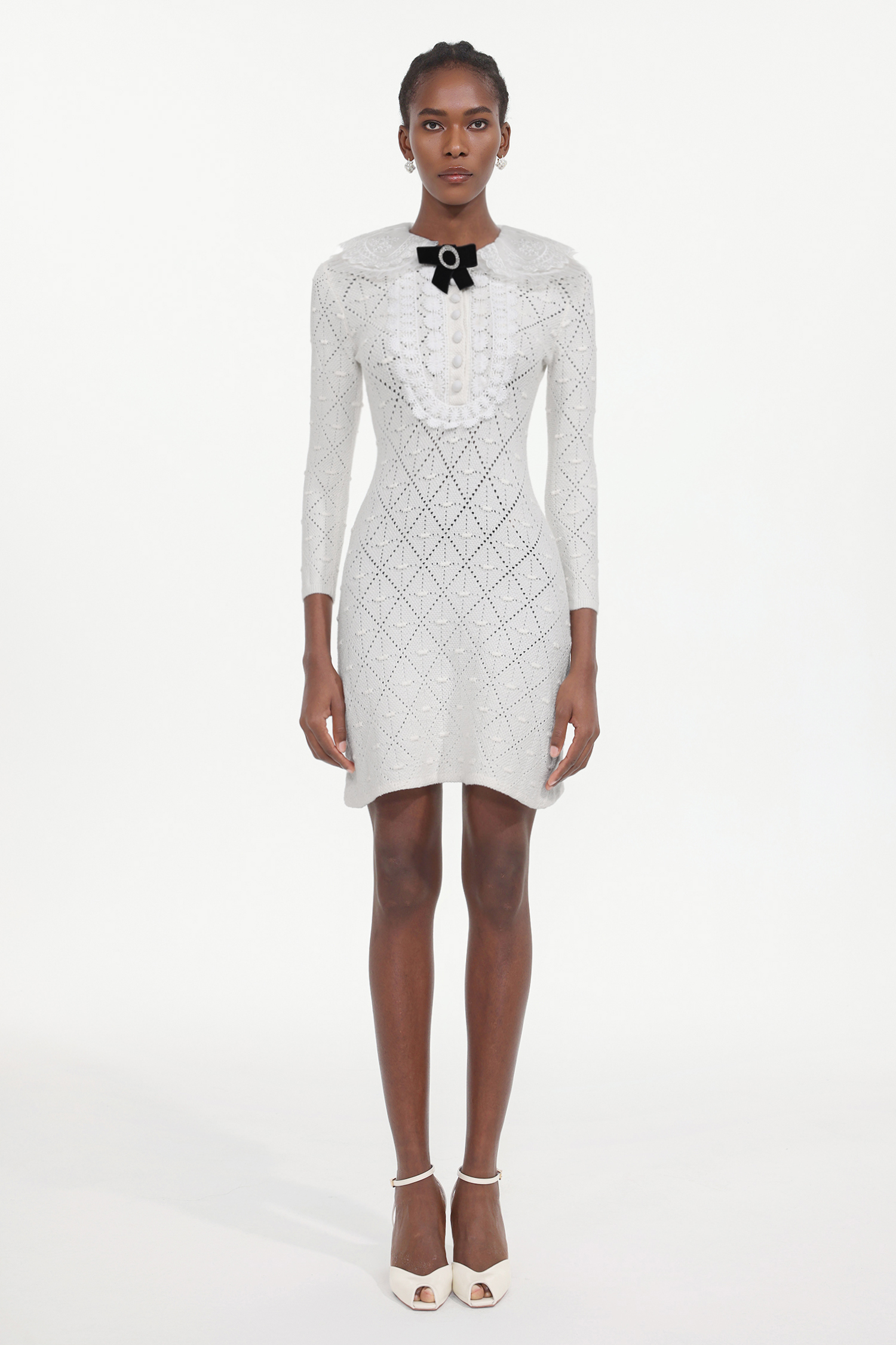 Ueza Chic Contour Long Sleeve Bow Knit Mini Dress