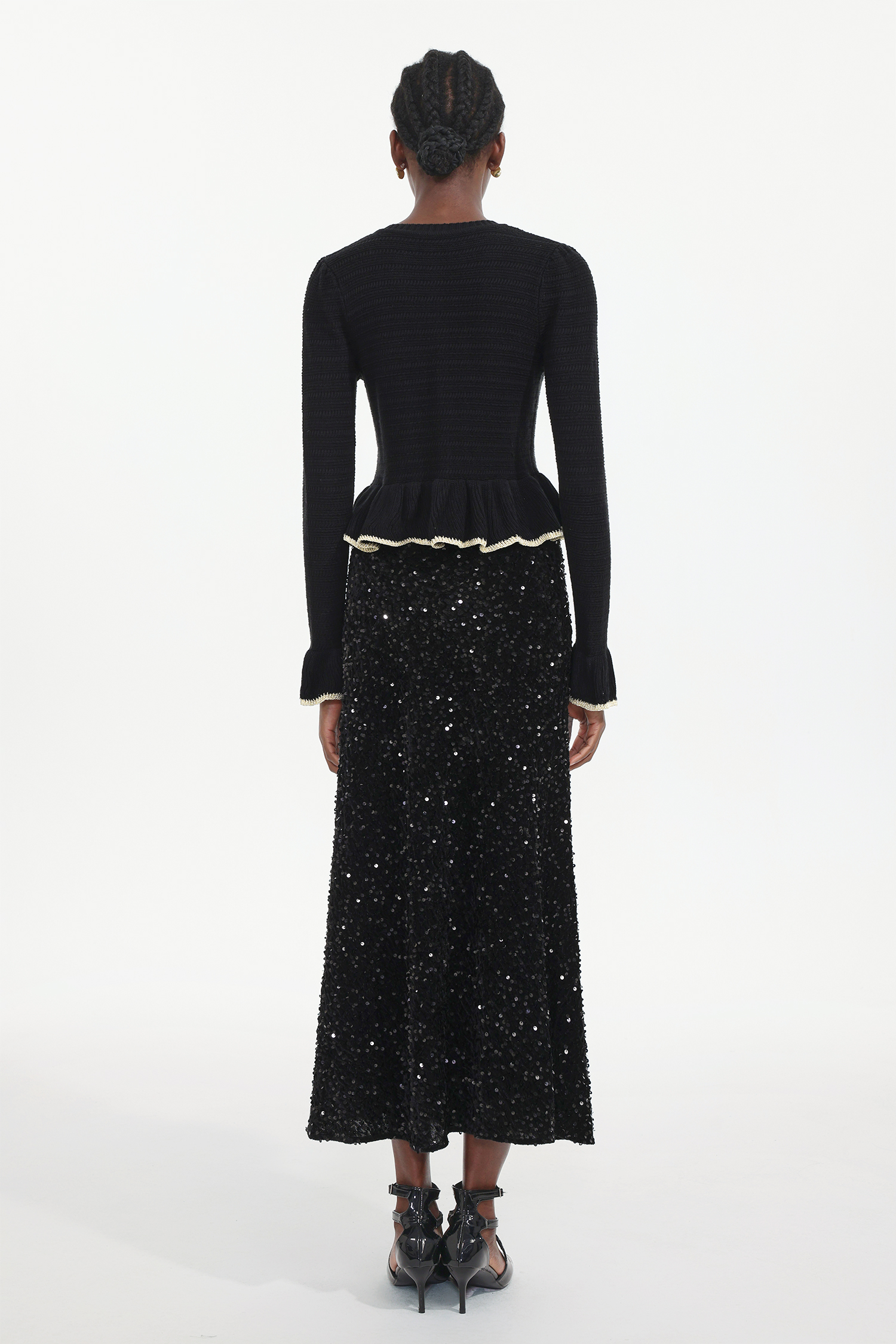 Zalma Elegant Contour Round Neck Long Sleeve Ruffle Knit Top