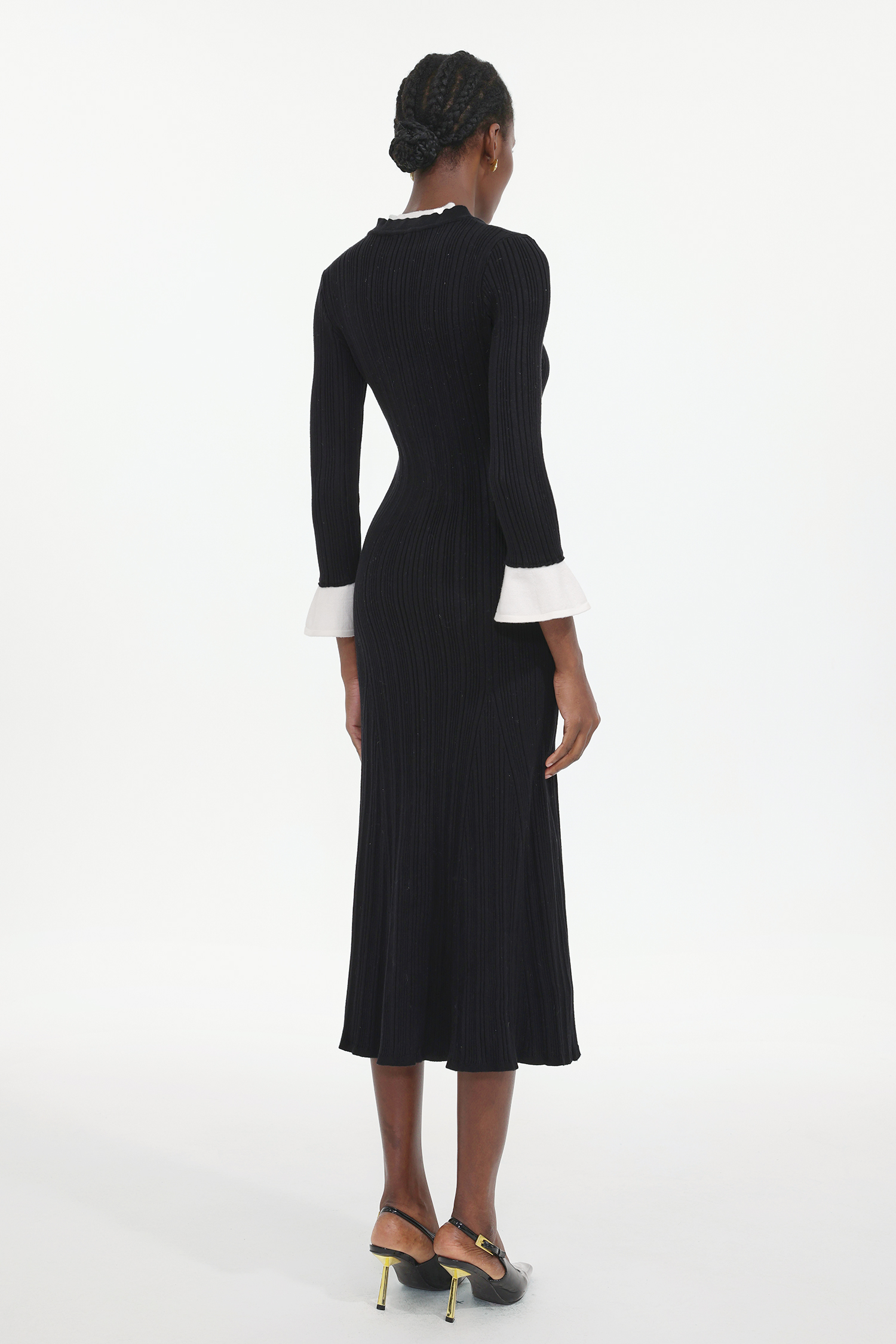 Enid Elegant Contour Long Sleeve Knit Maxi Dress