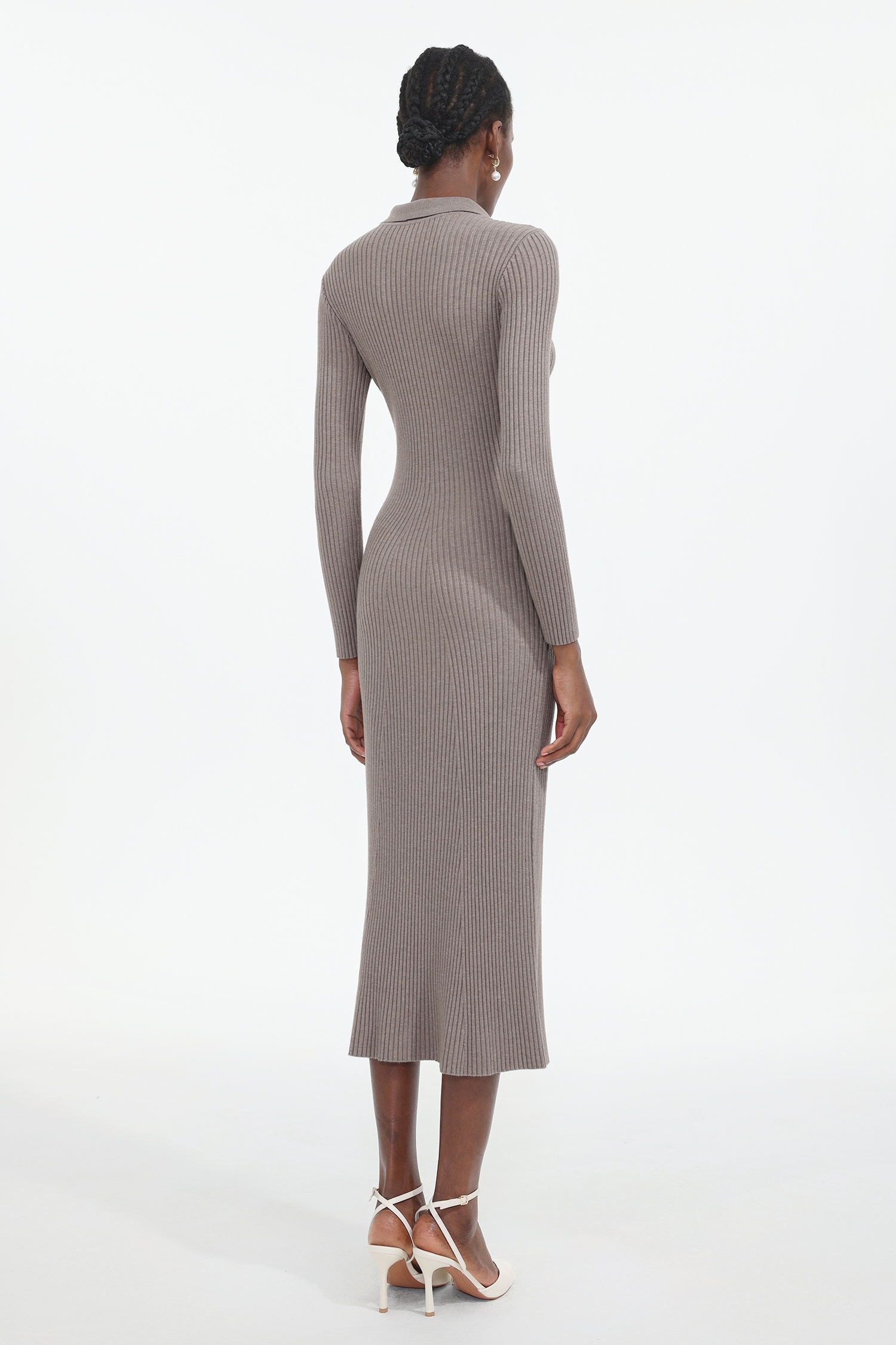 Dinah Elegant Contour Long Sleeve Knit Maxi Dress