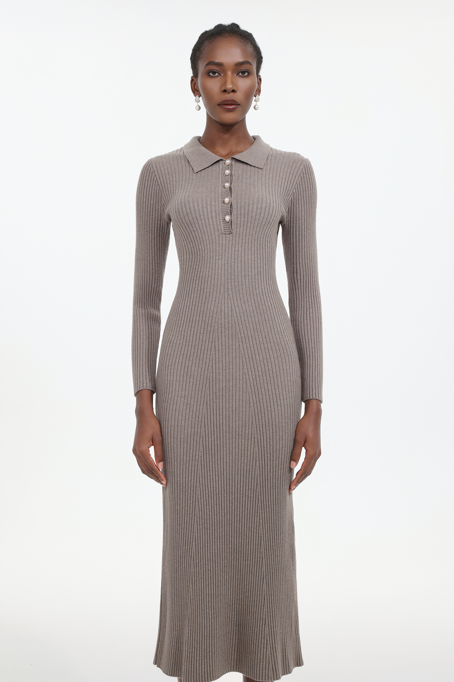 Dinah Elegant Contour Long Sleeve Knit Maxi Dress