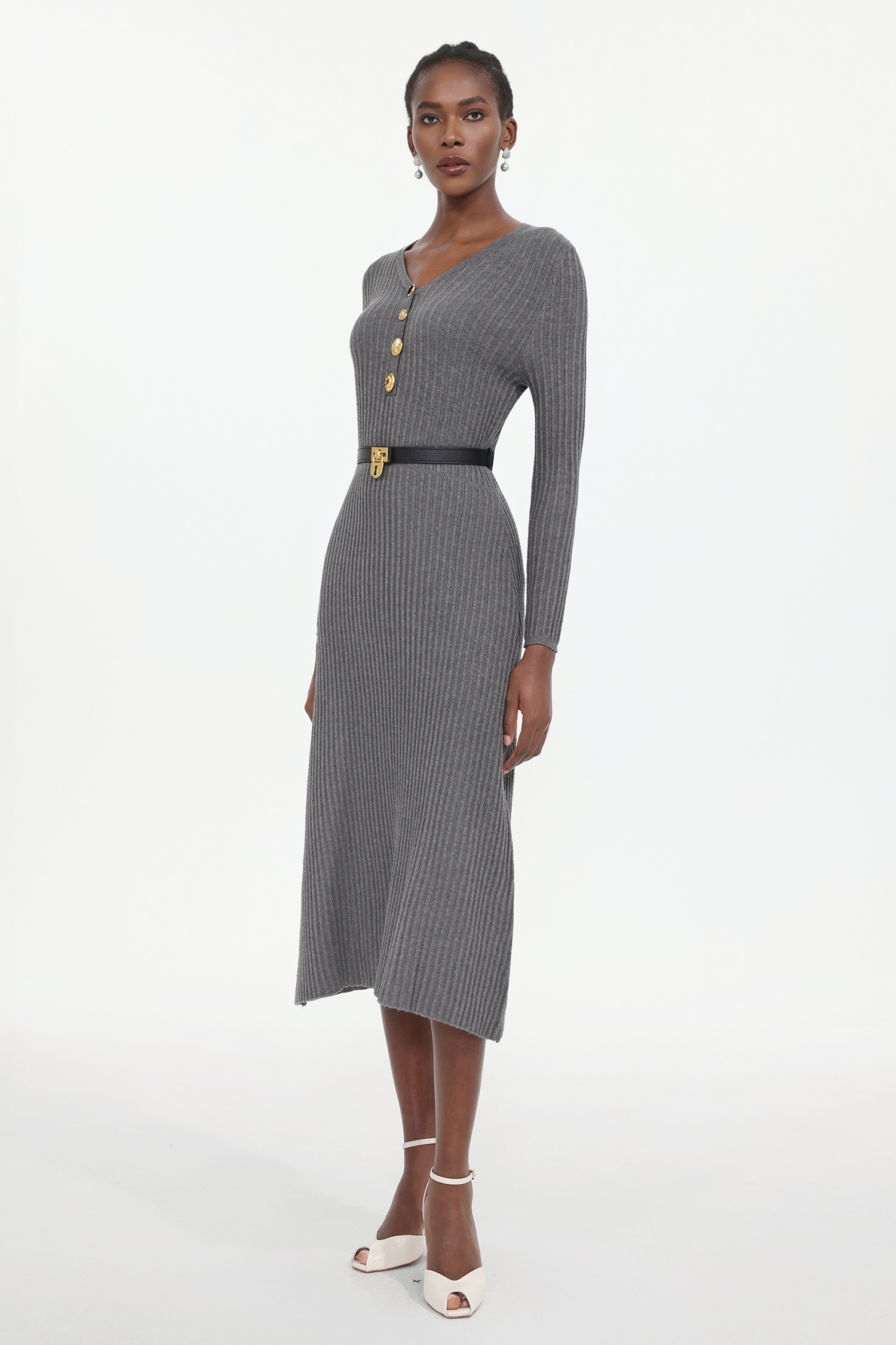 Edie Elegant Contour Long Sleeve Knit Maxi Dress