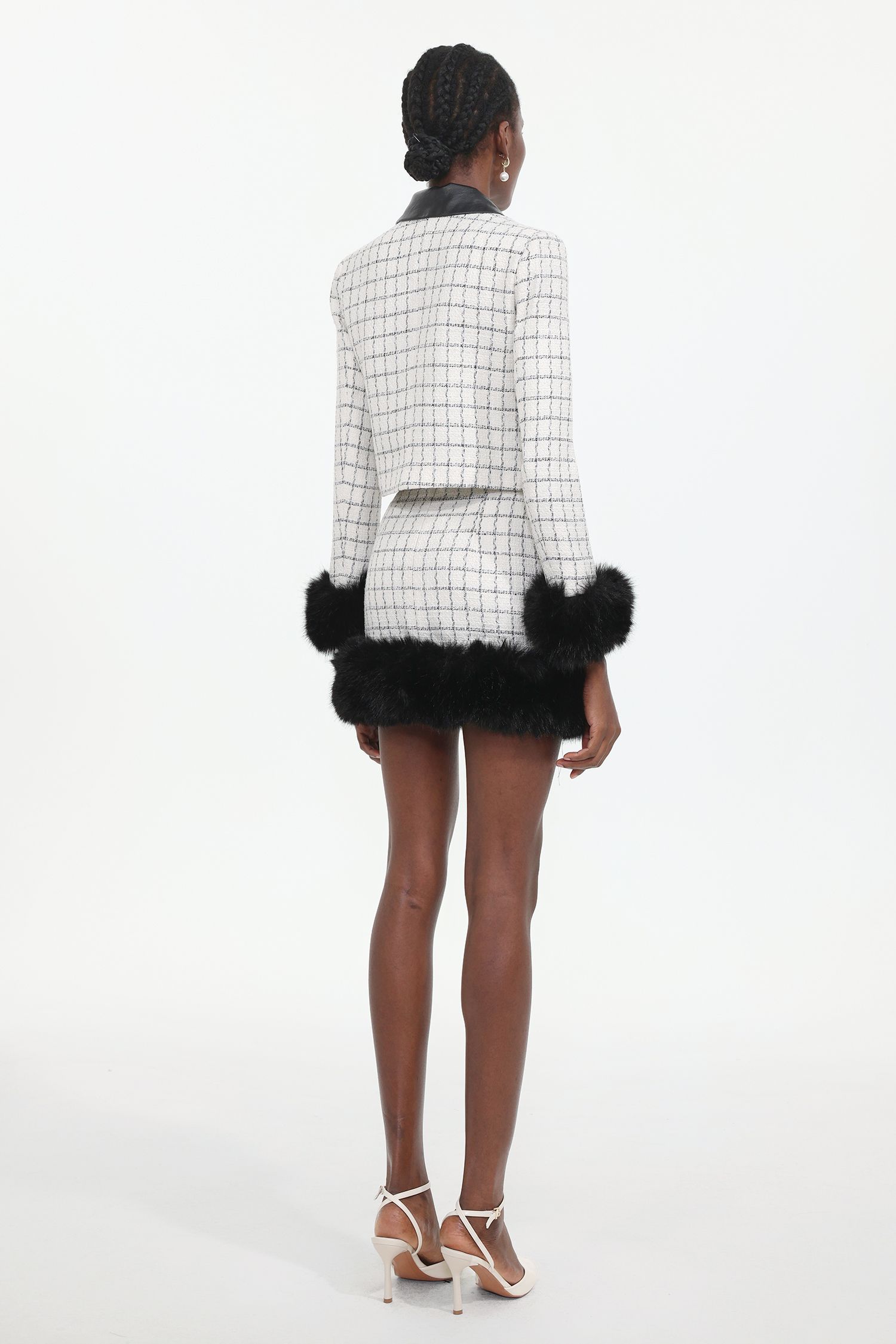 Kale Classic Tailored Long Sleeve Fluffy Plaid Tweed Top