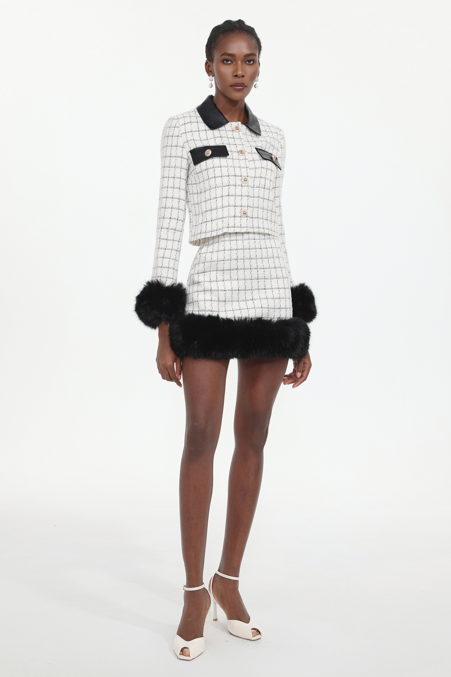 Kale Classic Tailored Long Sleeve Fluffy Plaid Tweed Top