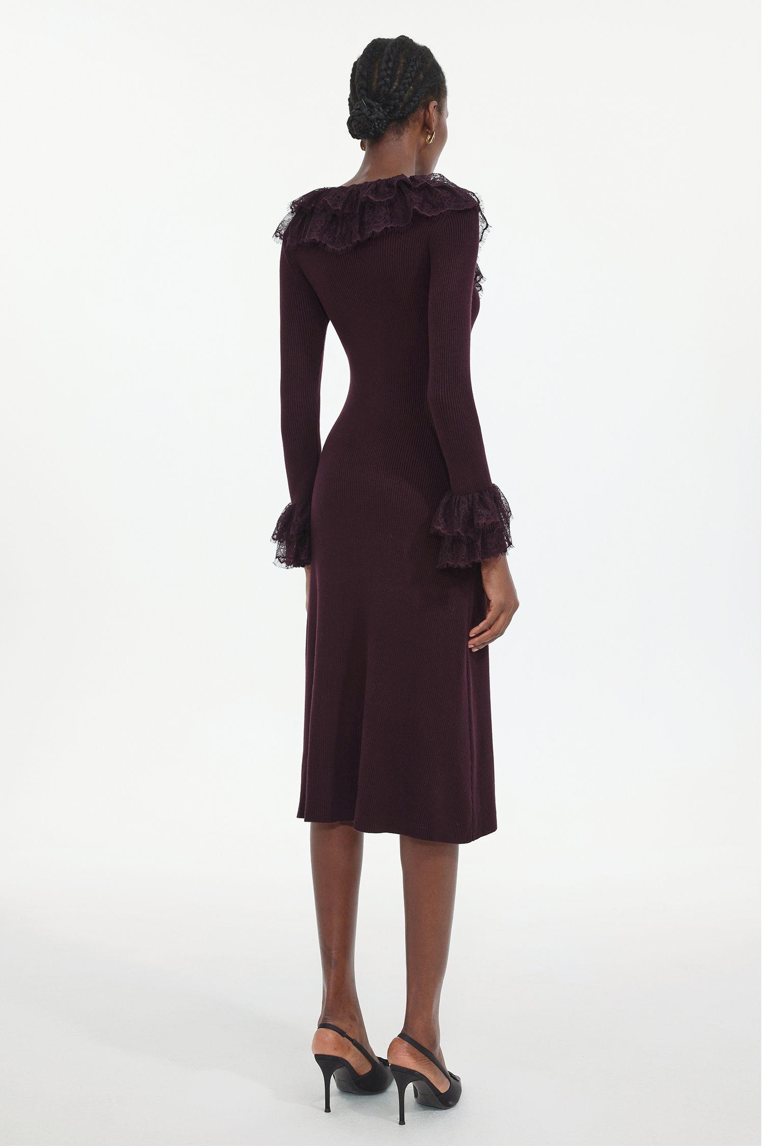 Darja Romantic Flowy Long Sleeve Lace Knit Midi Dress
