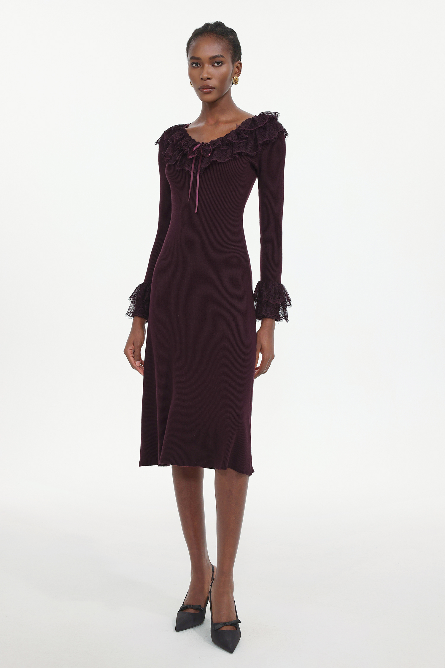 Darja Romantic Flowy Long Sleeve Lace Knit Midi Dress