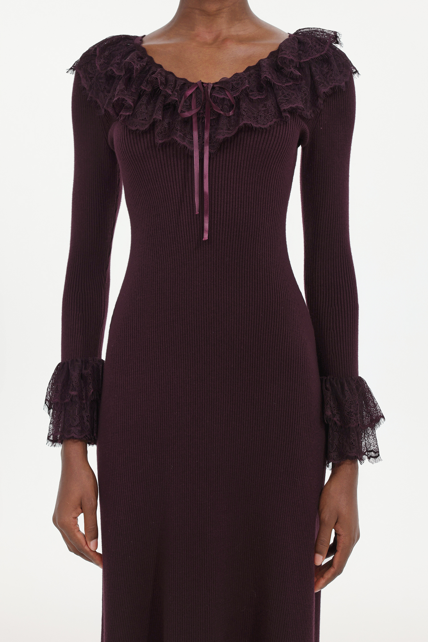 Darja Romantic Flowy Long Sleeve Lace Knit Midi Dress