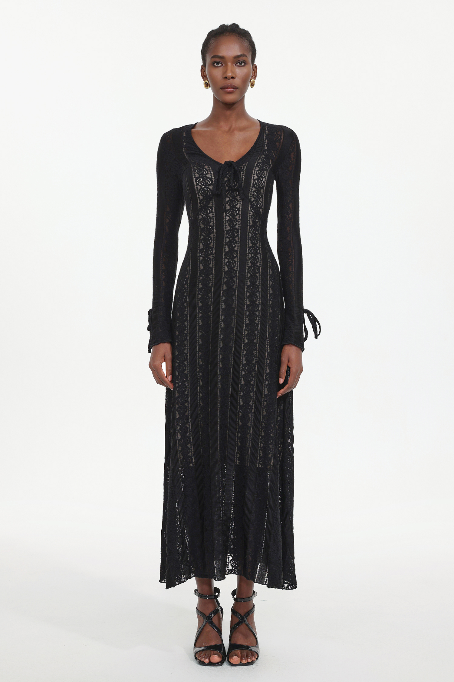 Katya Romantic Contour Long Sleeve Bow Lace Black Maxi Dress