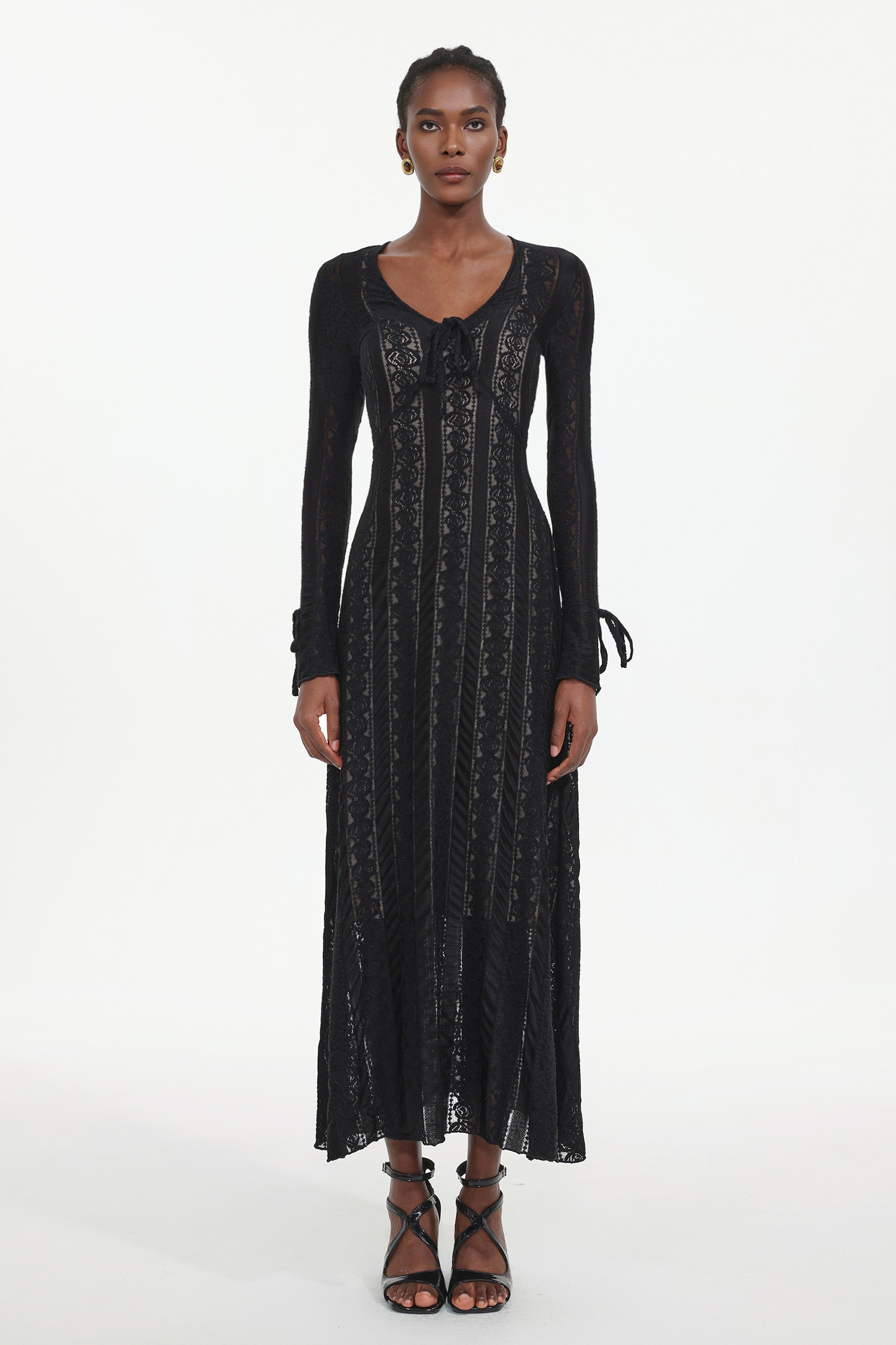 Katya Romantic Contour Long Sleeve Bow Lace Black Maxi Dress