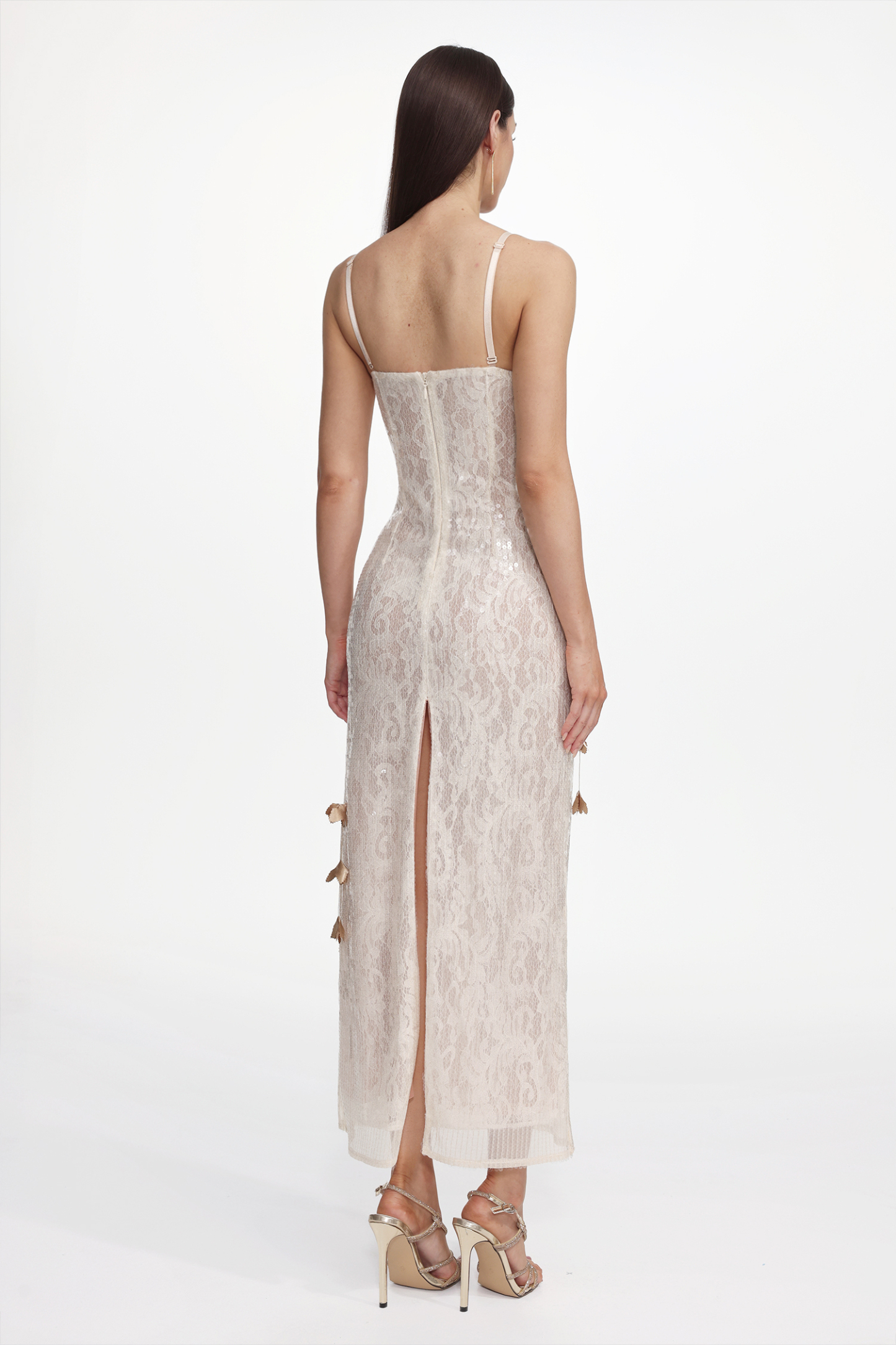 Vole Elegant Embellished Sleeveless Petal Sequin Lace Knit Maxi Dress