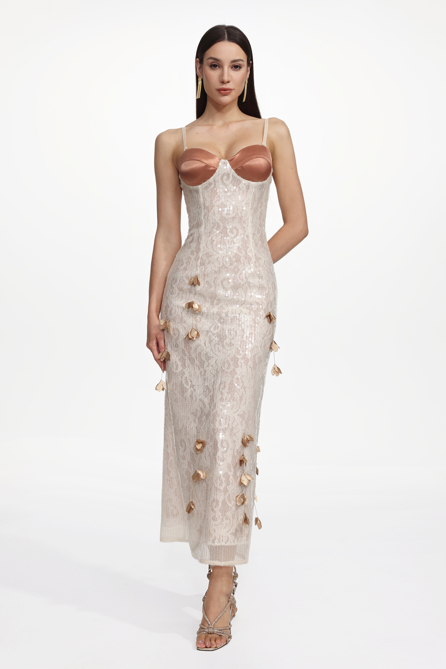 Vole Elegant Embellished Sleeveless Petal Sequin Lace Knit Maxi Dress