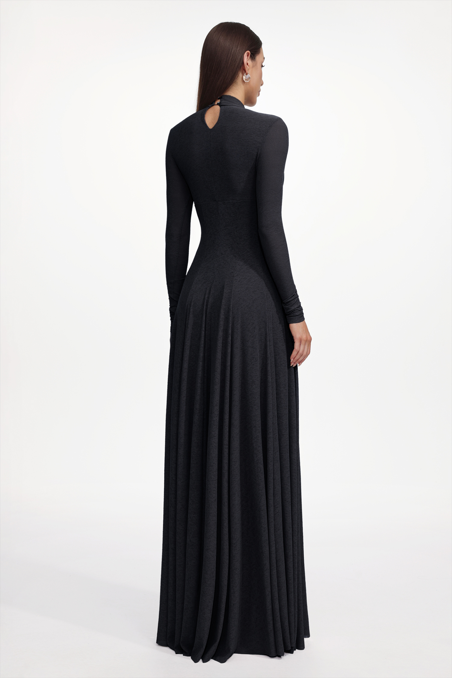 Dekia Elegant Contour Long Sleeve Twist Knit Black Maxi Dress