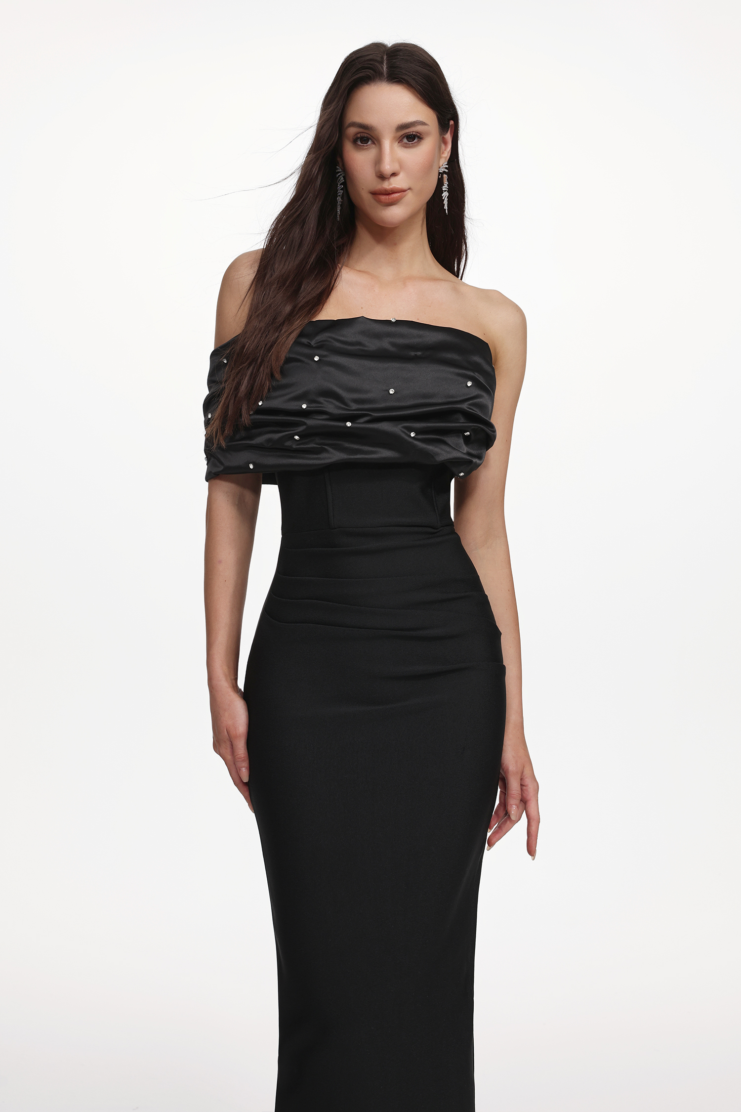 Saha Elegant Contour Off Shoulder Rhinestone Pleated Maxi Dress