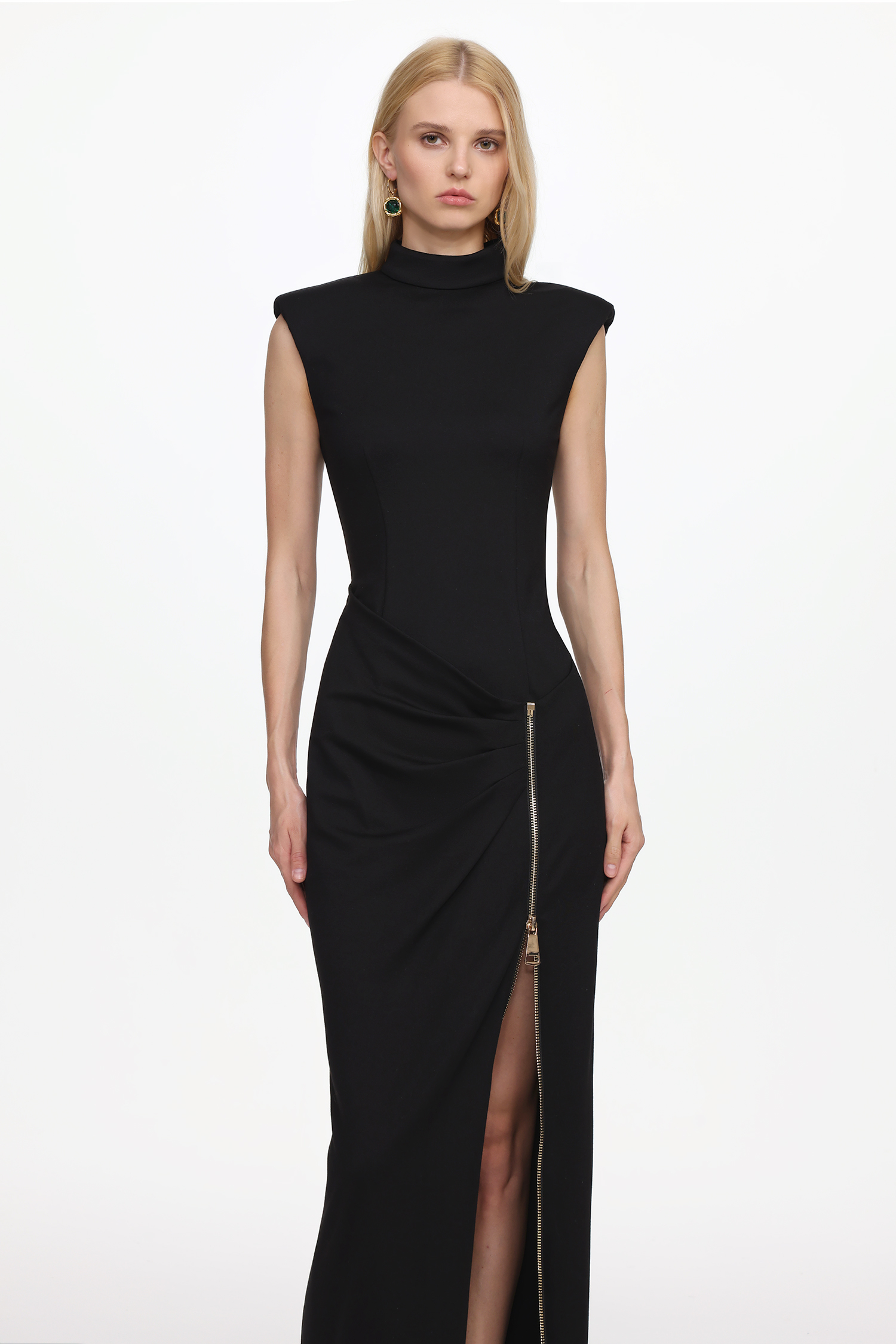 Pedra Chic Contour Sleeveless Pleated Zipper High Slit Maxi Dress