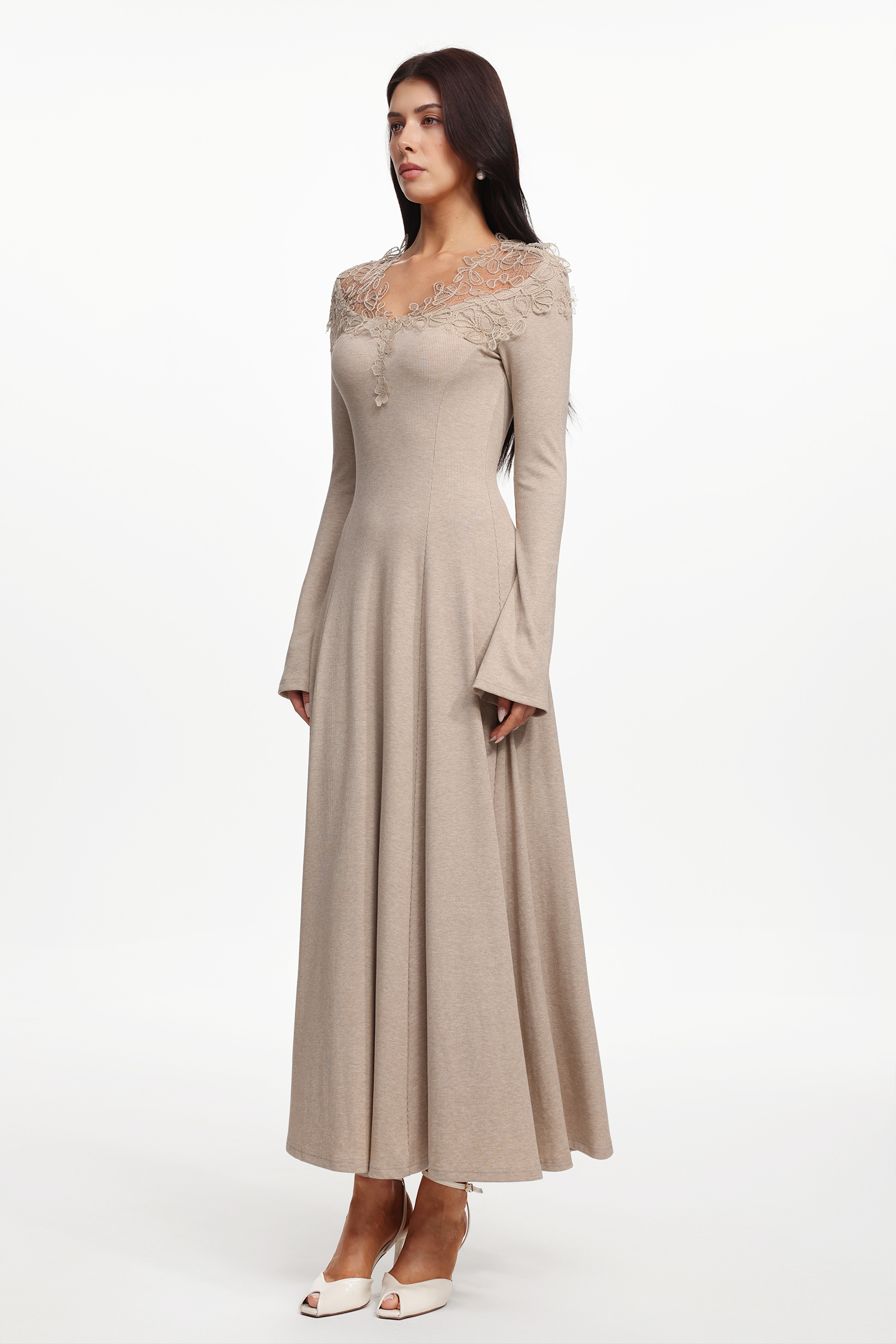 Nivia Vintage Contour Off Shoulder Long Sleeve Floral Knit Maxi Dress