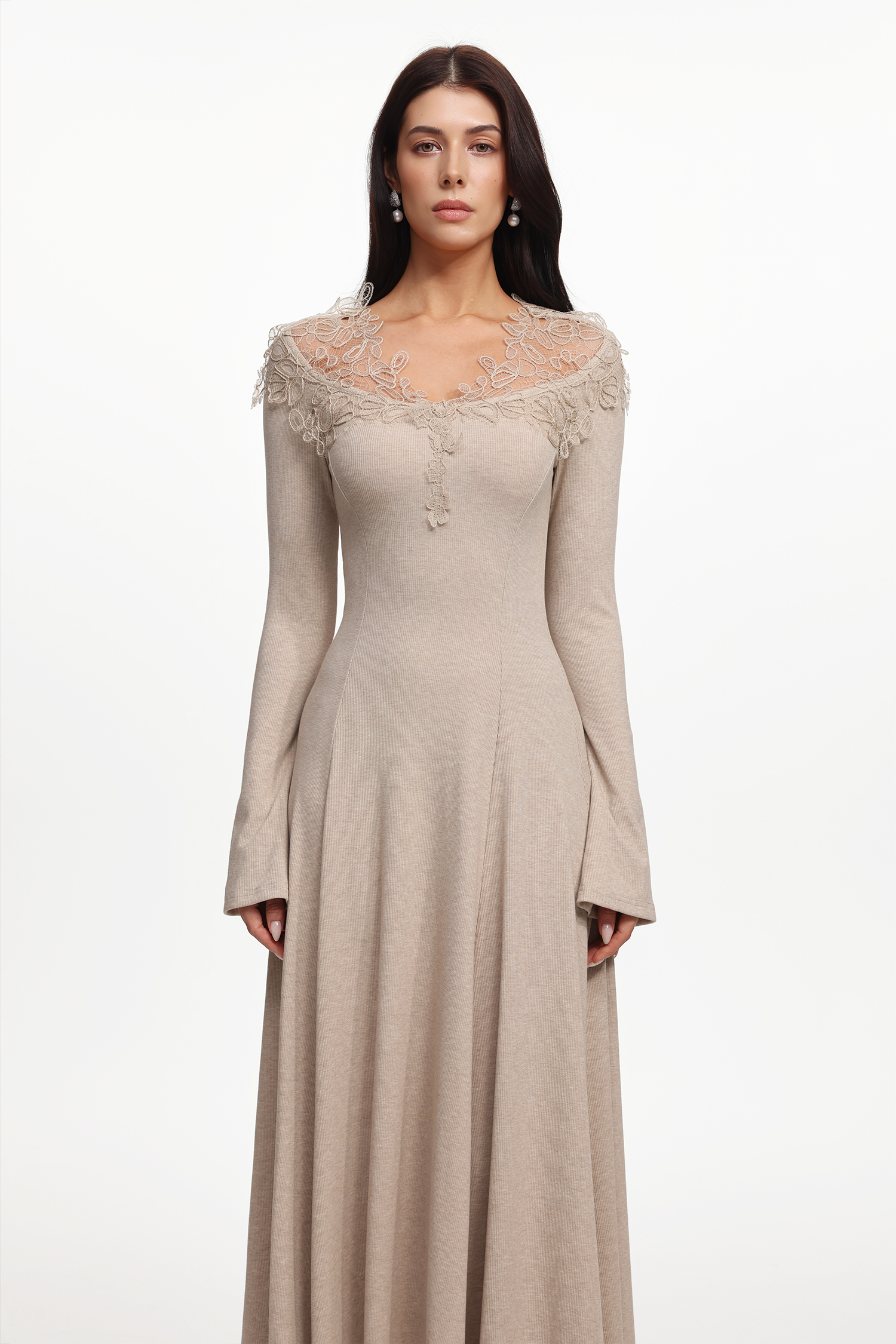 Nivia Vintage Contour Off Shoulder Long Sleeve Floral Knit Maxi Dress