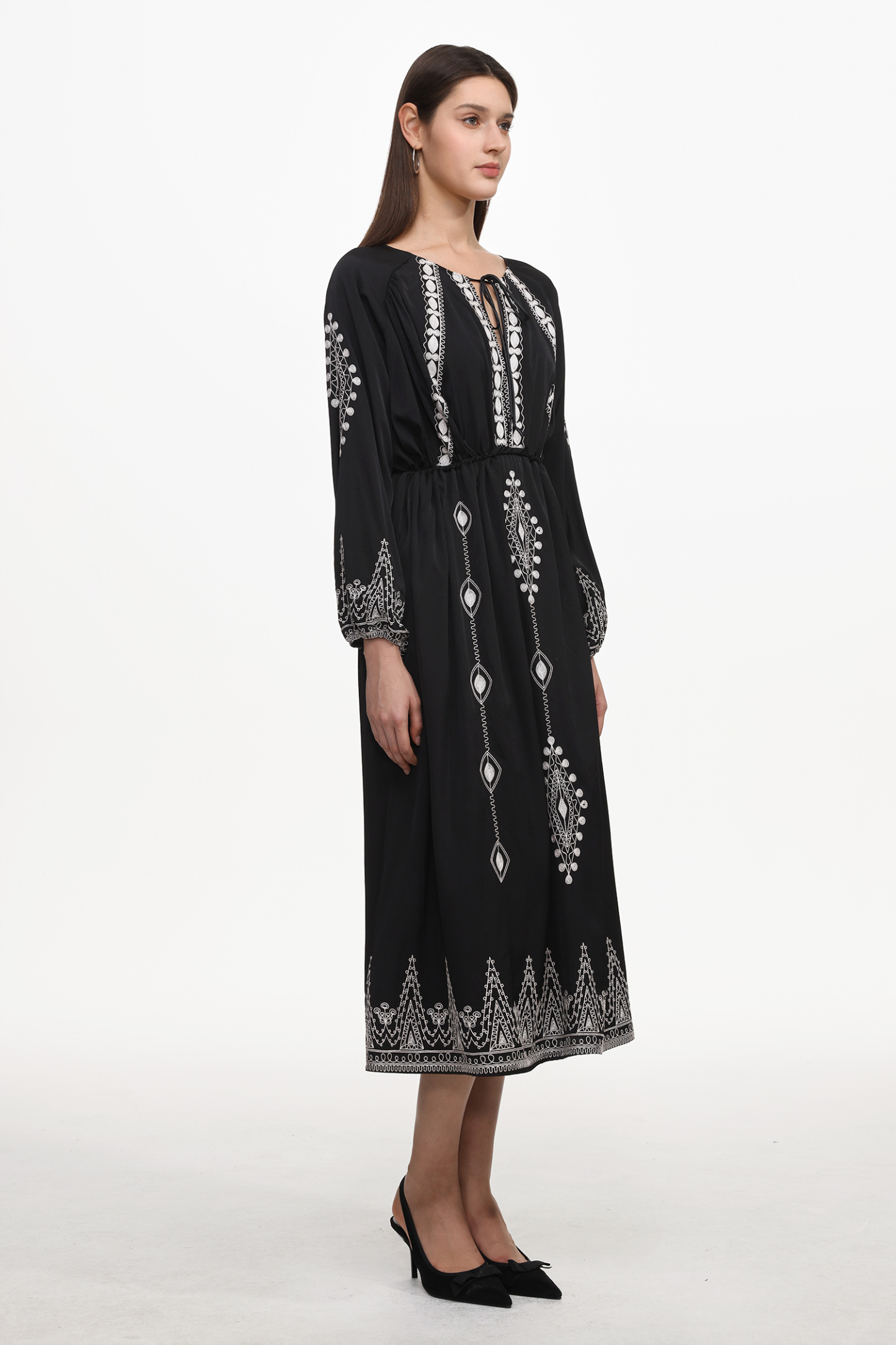 Wedasa Resort Flowy Round Neck Long Sleeve Print Woven Maxi Dress