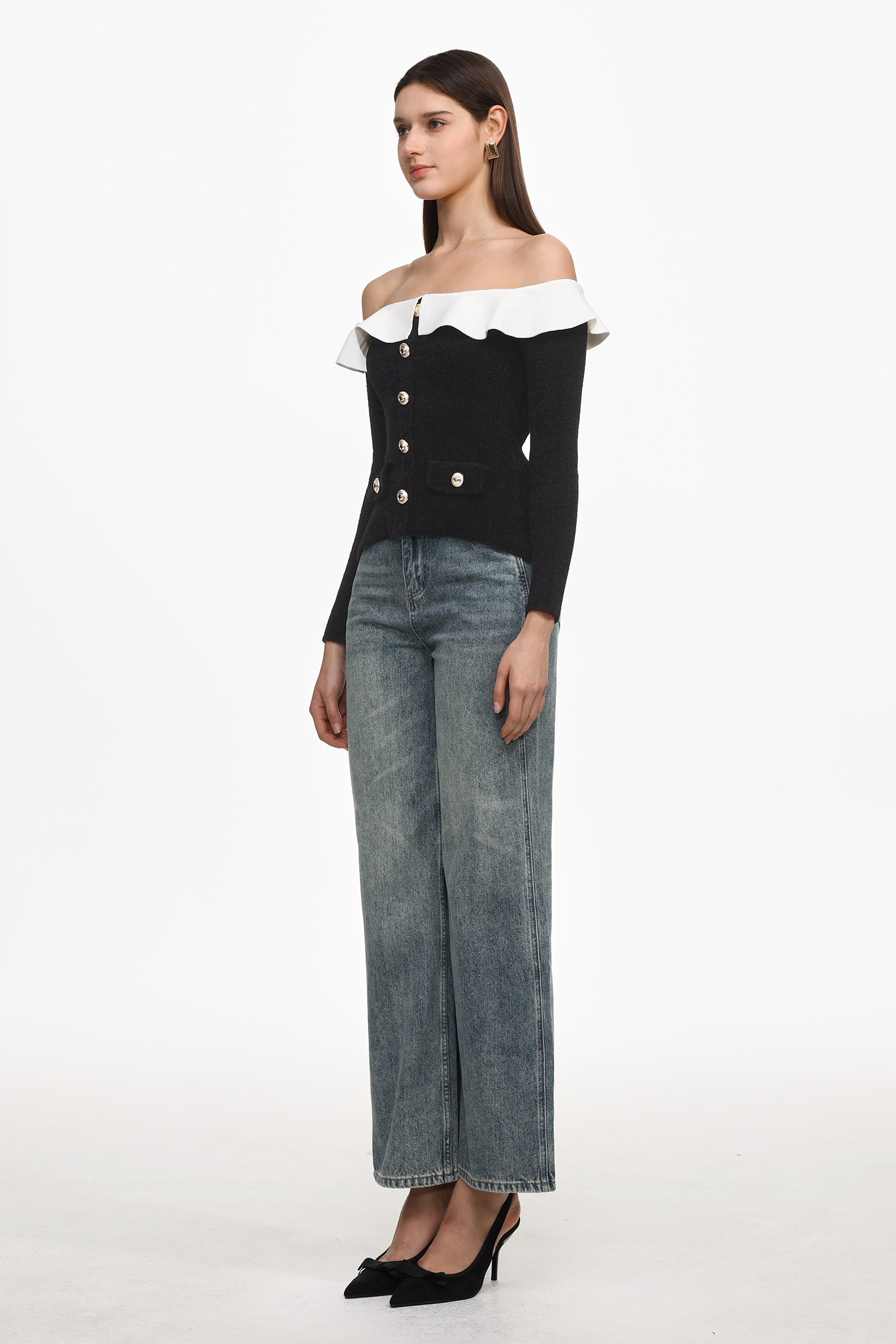 Mignon Vintage Contour Off Shoulder Long Sleeve Buttoned Ruffle Woven Top