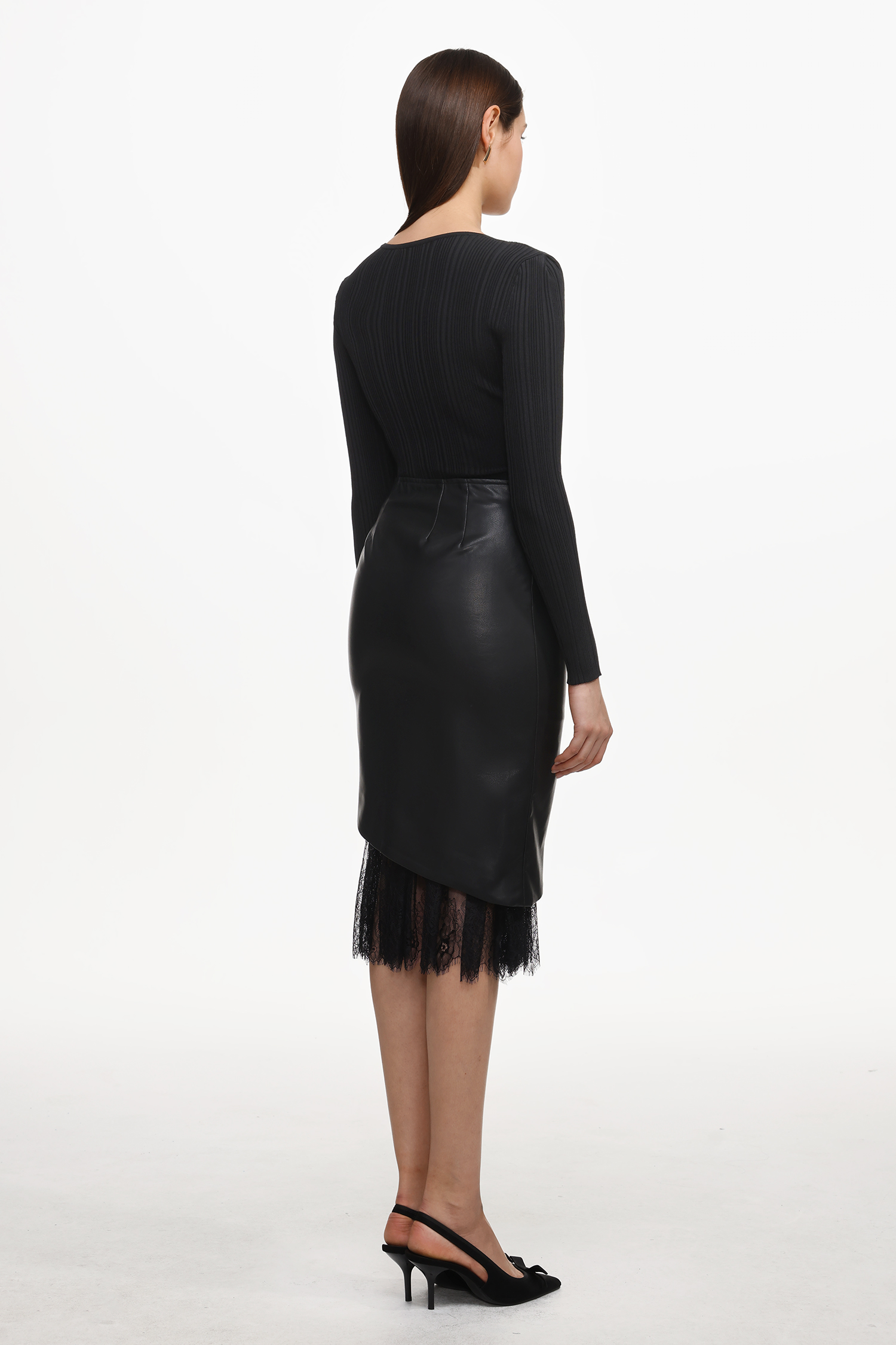 Emilia Chic Top And Skirt Set