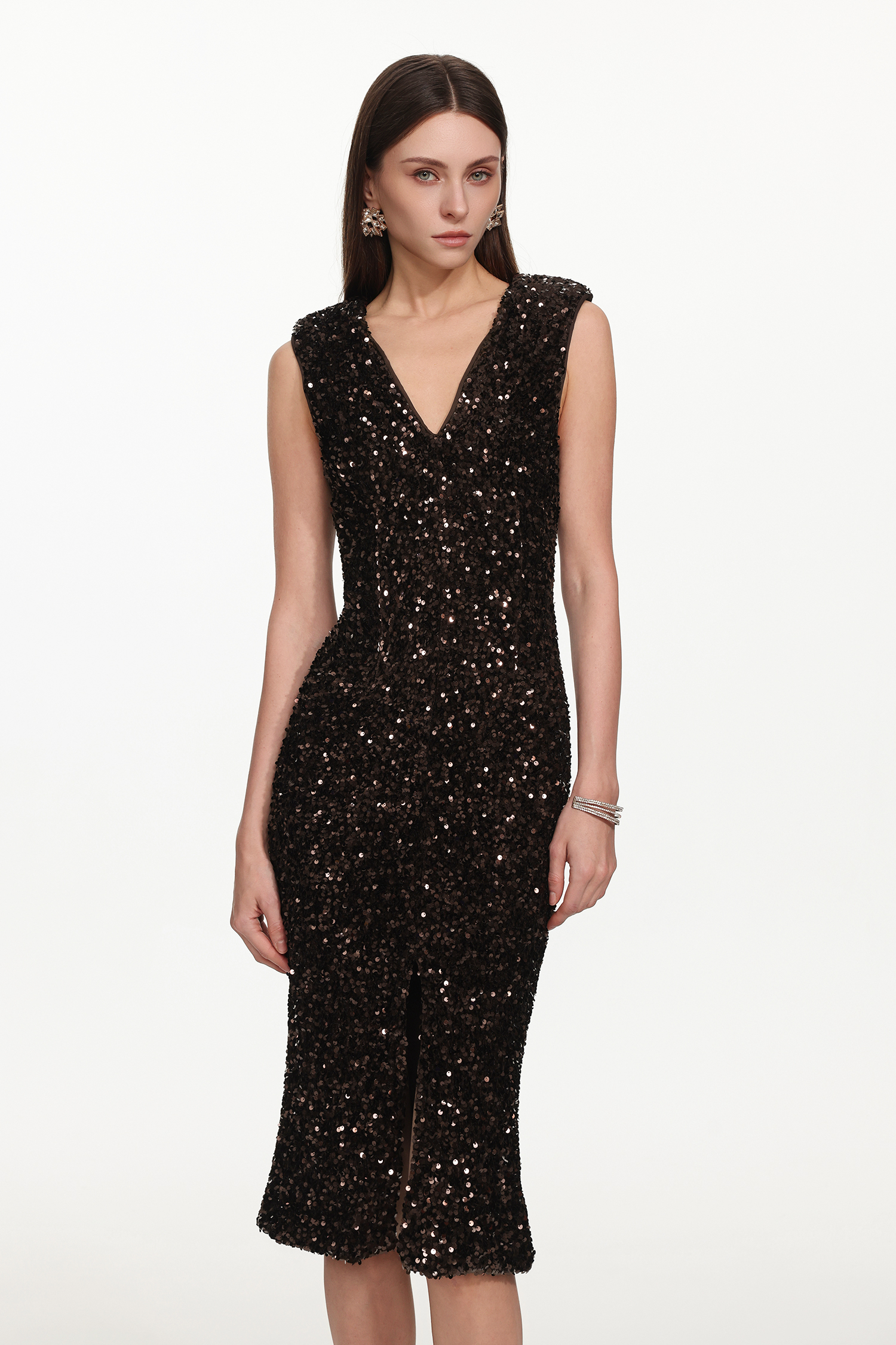 Viney Glamorous Contour V Neck Sleeveless Sequin Midi Dress