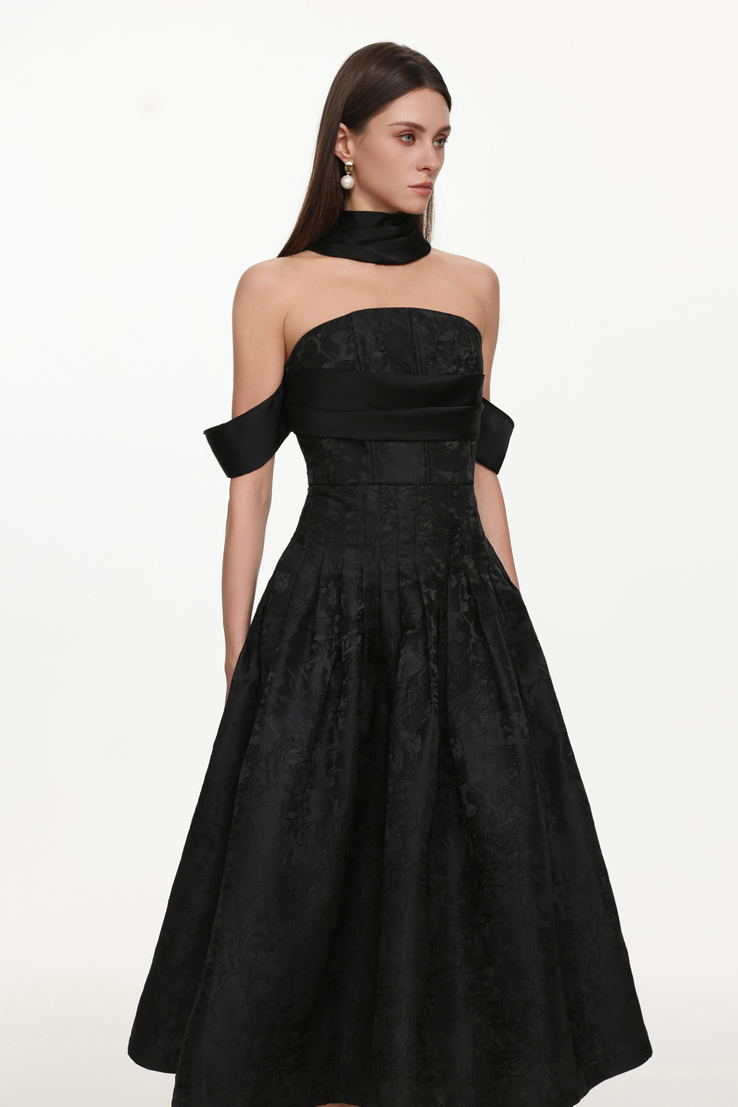 Nancy Elegant Tailored Off Shoulder Pleated Floral Maxi Dress