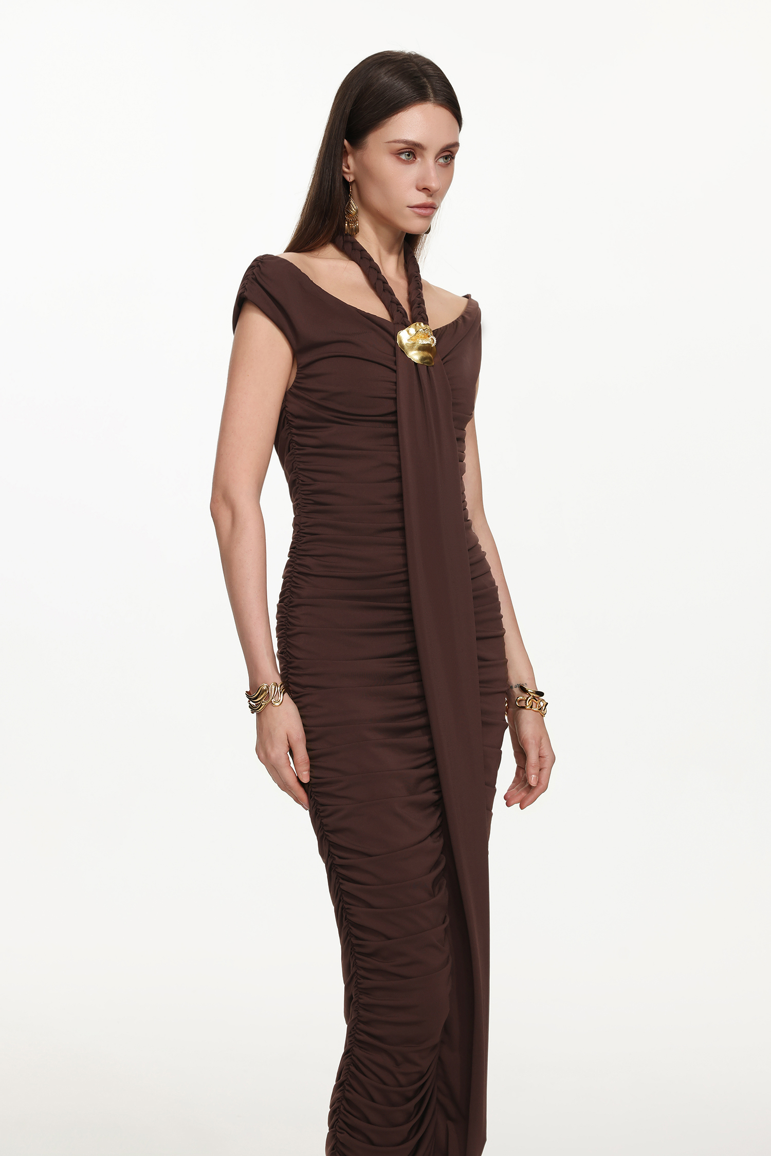 Devere Elegant Contour Sleeveless Ruched Knit Brown Maxi Dress