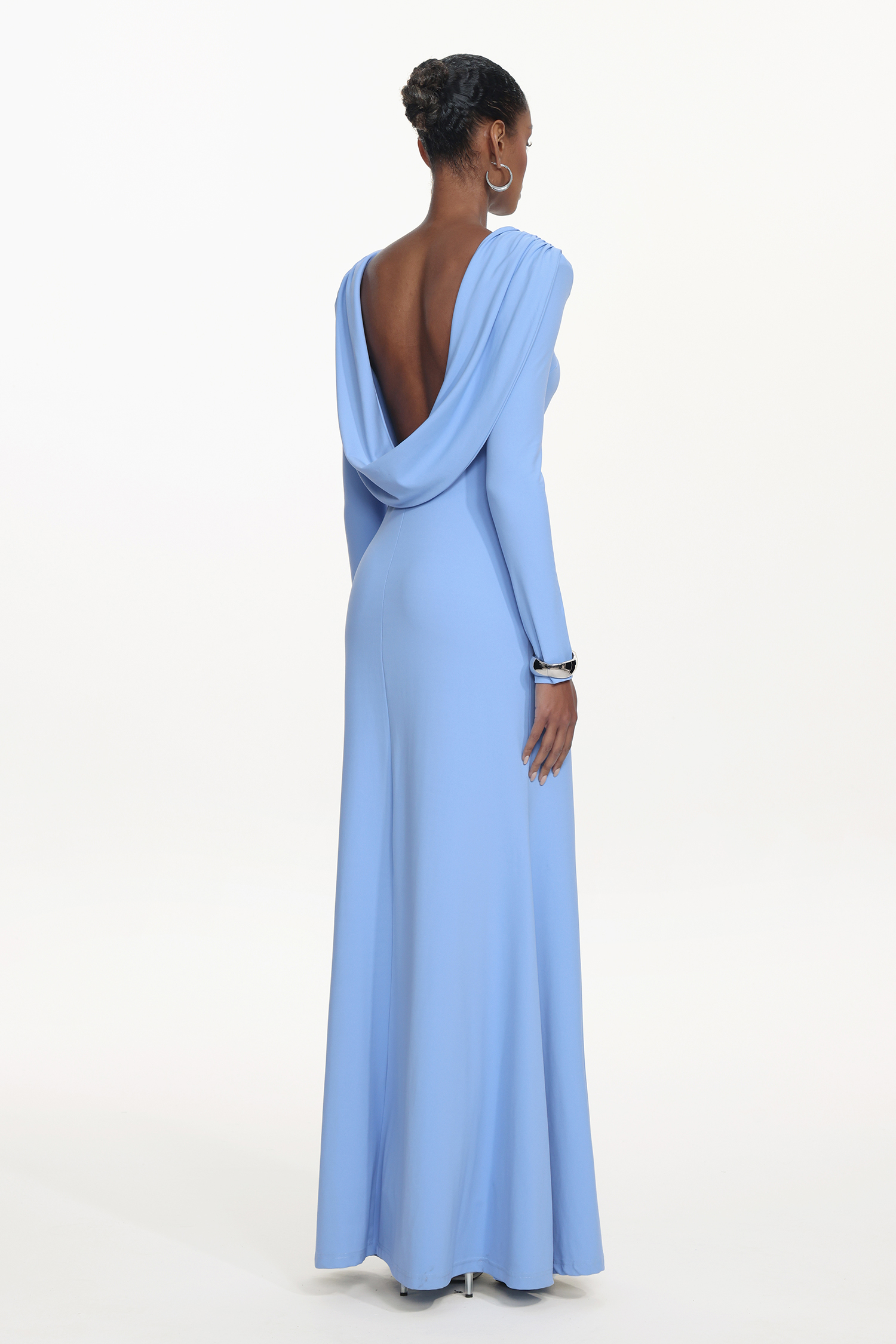 Minma Classic Contour Long Sleeve Knit Maxi Dress