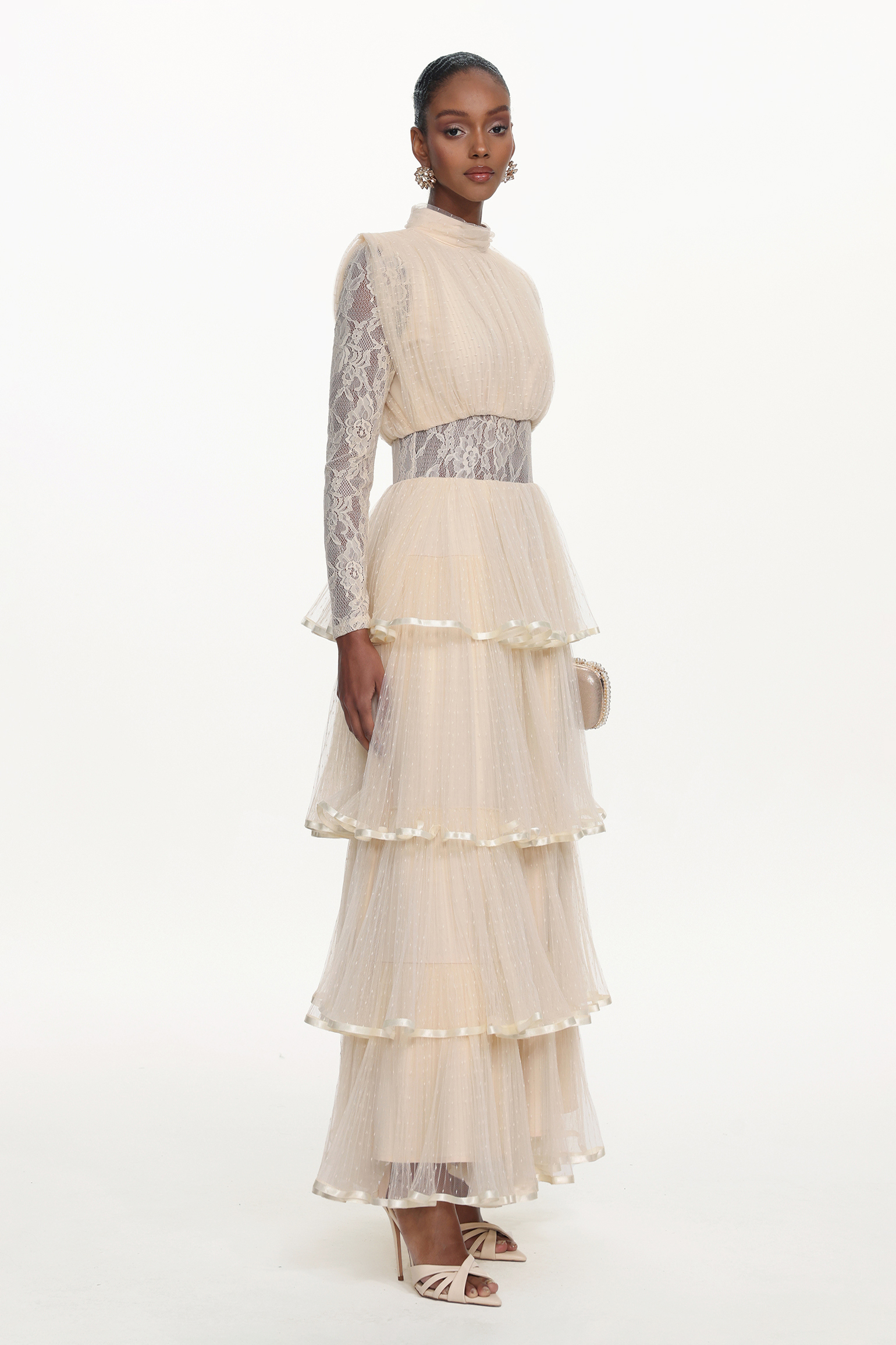 Yannei Romantic Flowy Long Sleeve Lace Tiered Tulle Maxi Dress