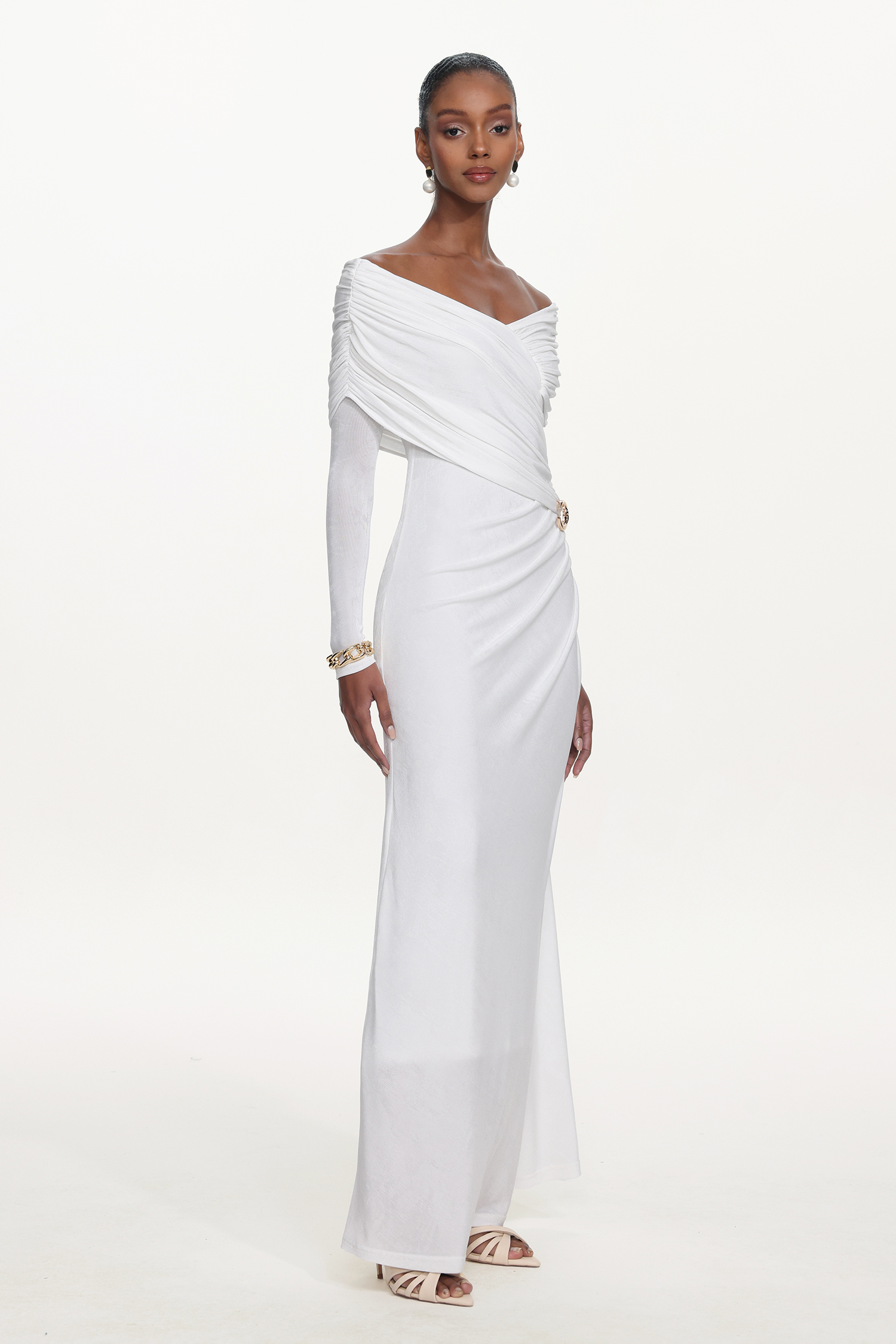 Mocano Romantic Contour V Neck Long Sleeve Asymmetric Ruched Knit White Maxi Dress